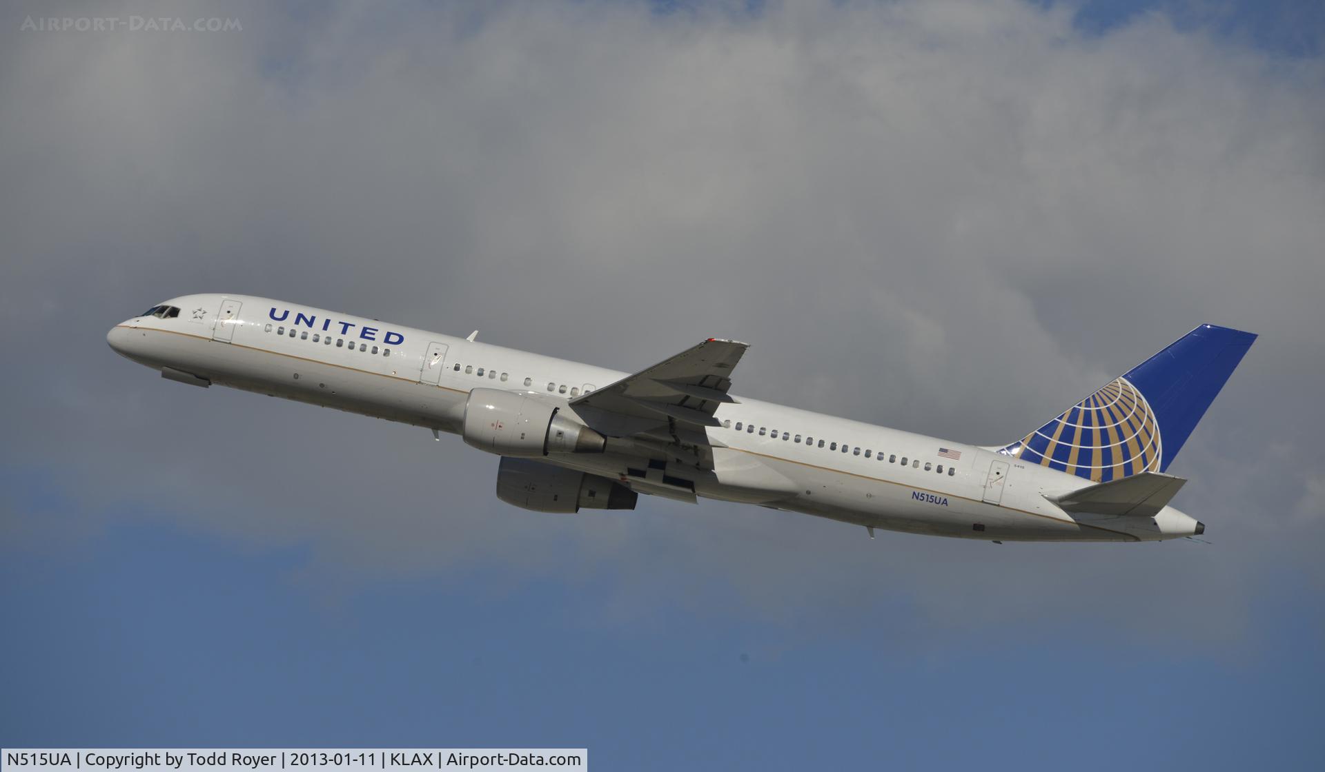 N515UA, 1990 Boeing 757-222F C/N 24840, Departing LAX