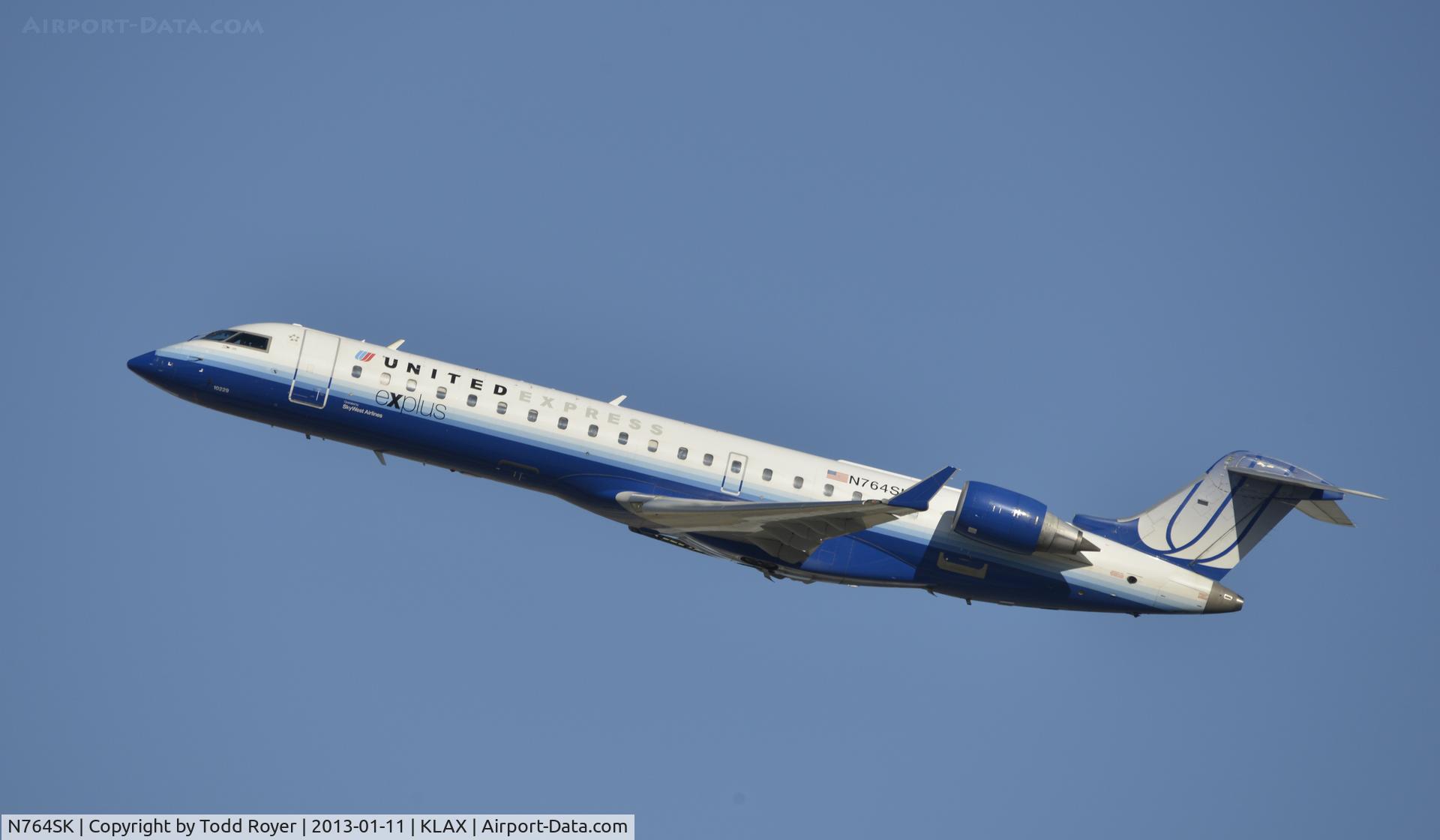 N764SK, 2005 Canadair CRJ-700 (CL-600-2C10) Regional Jet C/N 10229, Departing LAX
