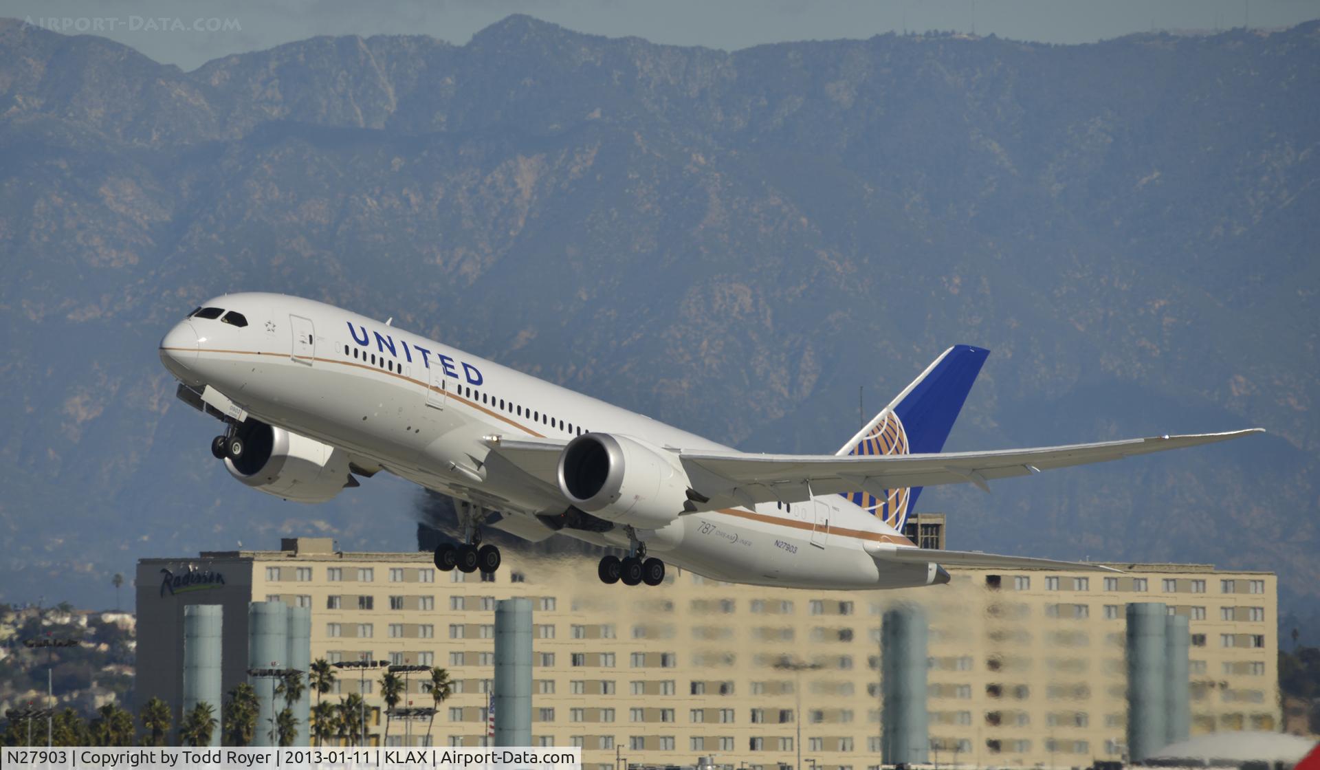 N27903, 2012 Boeing 787-8 Dreamliner C/N 34823, Departing LAX