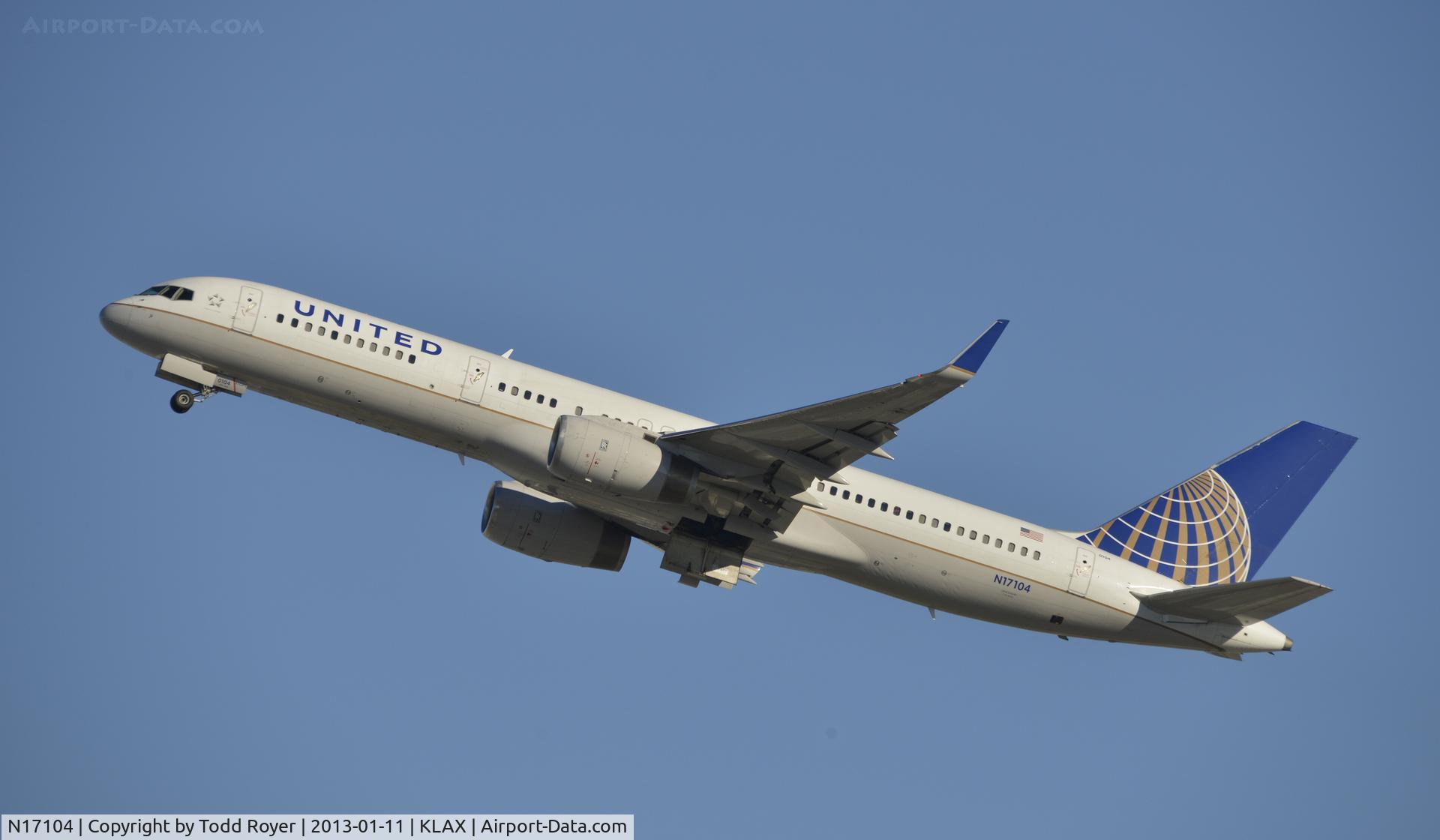 N17104, 1994 Boeing 757-224 C/N 27294, Departing LAX