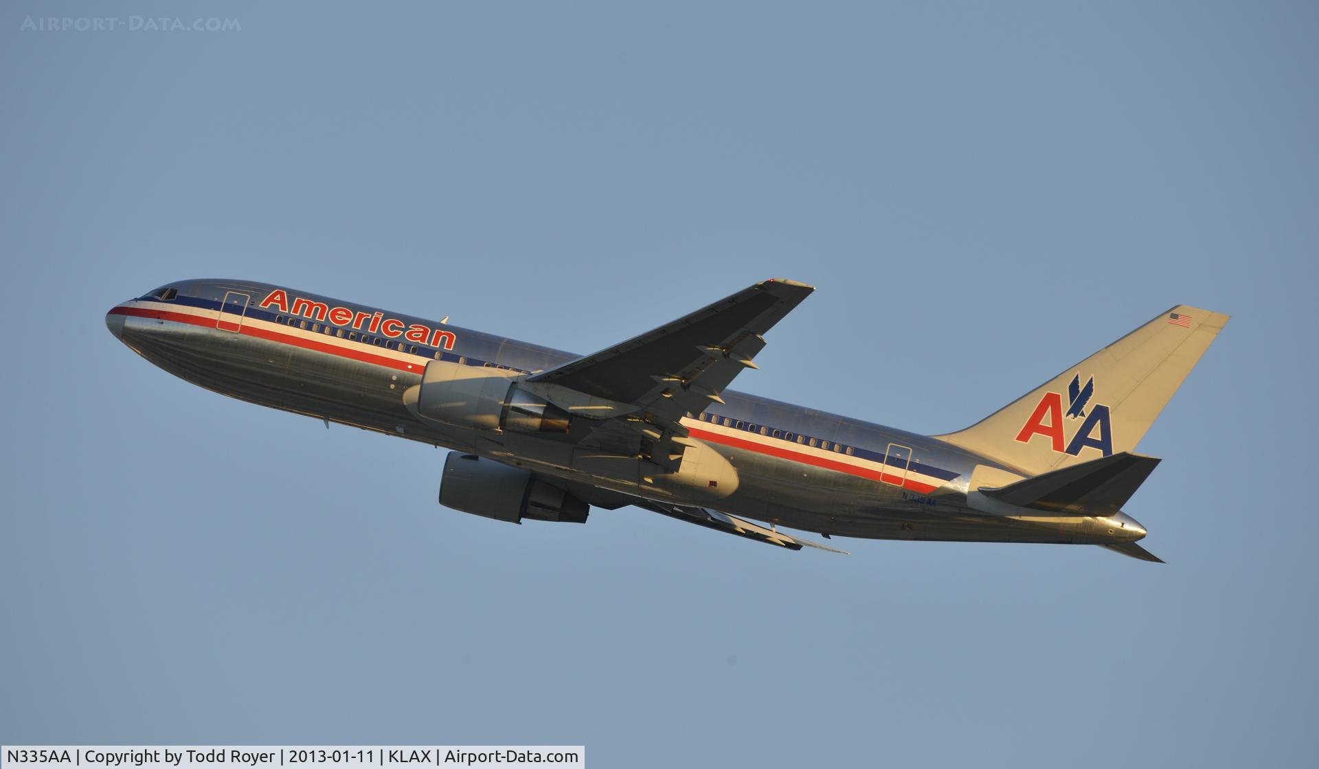 N335AA, 1987 Boeing 767-223 C/N 22333, Departing LAX