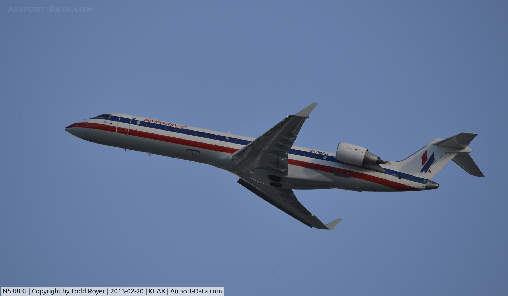 N538EG, Bombardier CRJ-702 (CL-600-2C10) Regional Jet C/N 10317, Departing LAX