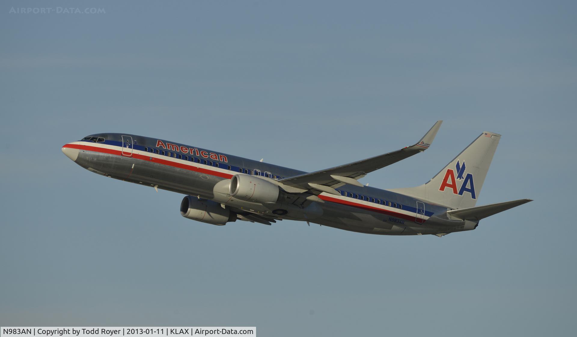 N983AN, Boeing 737-823 C/N 29570, Departing LAX