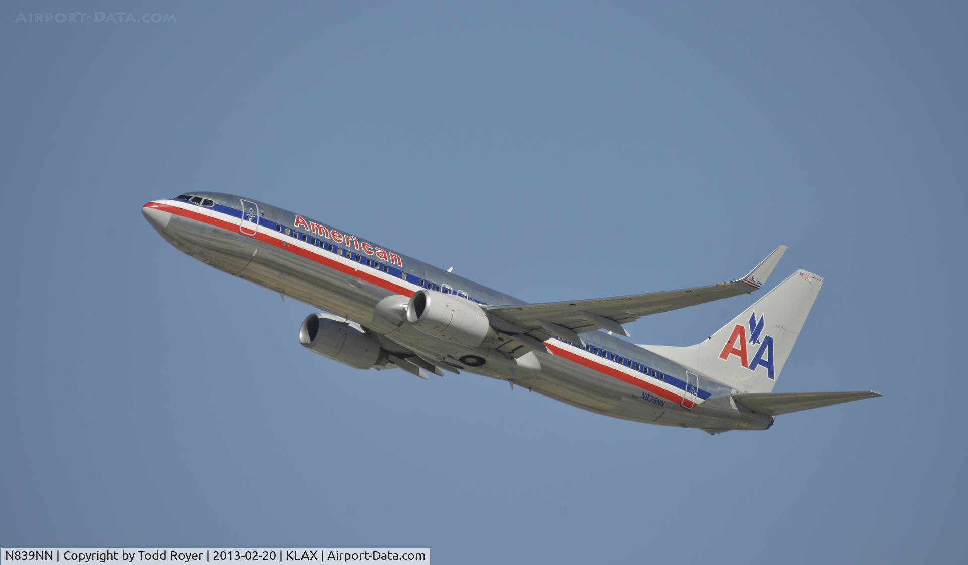 N839NN, 2010 Boeing 737-823 C/N 29557, Departing LAX