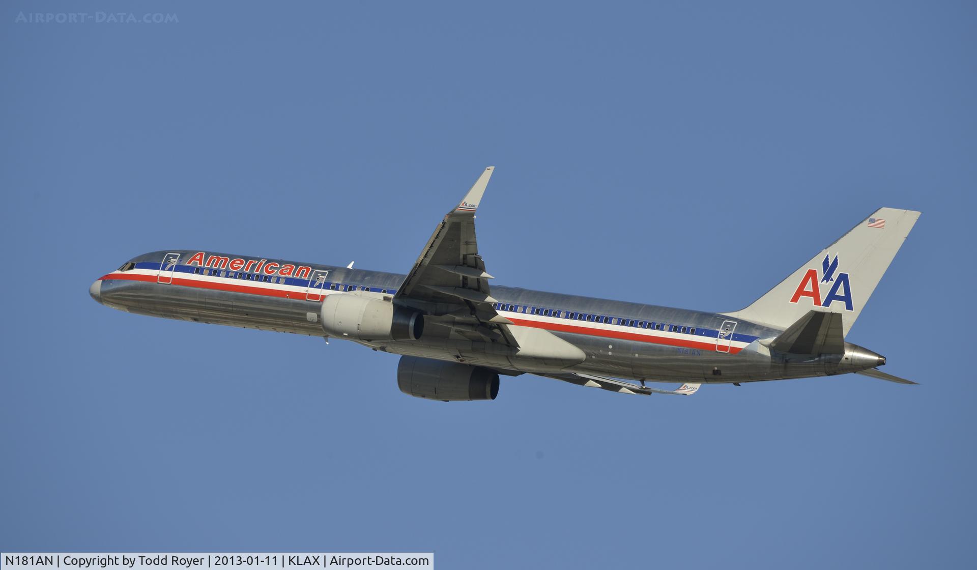 N181AN, 1999 Boeing 757-223 C/N 29591, Departing LAX