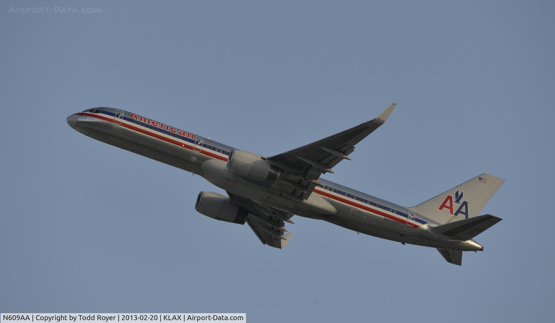 N609AA, 1996 Boeing 757-223 C/N 27447, Departing LAX