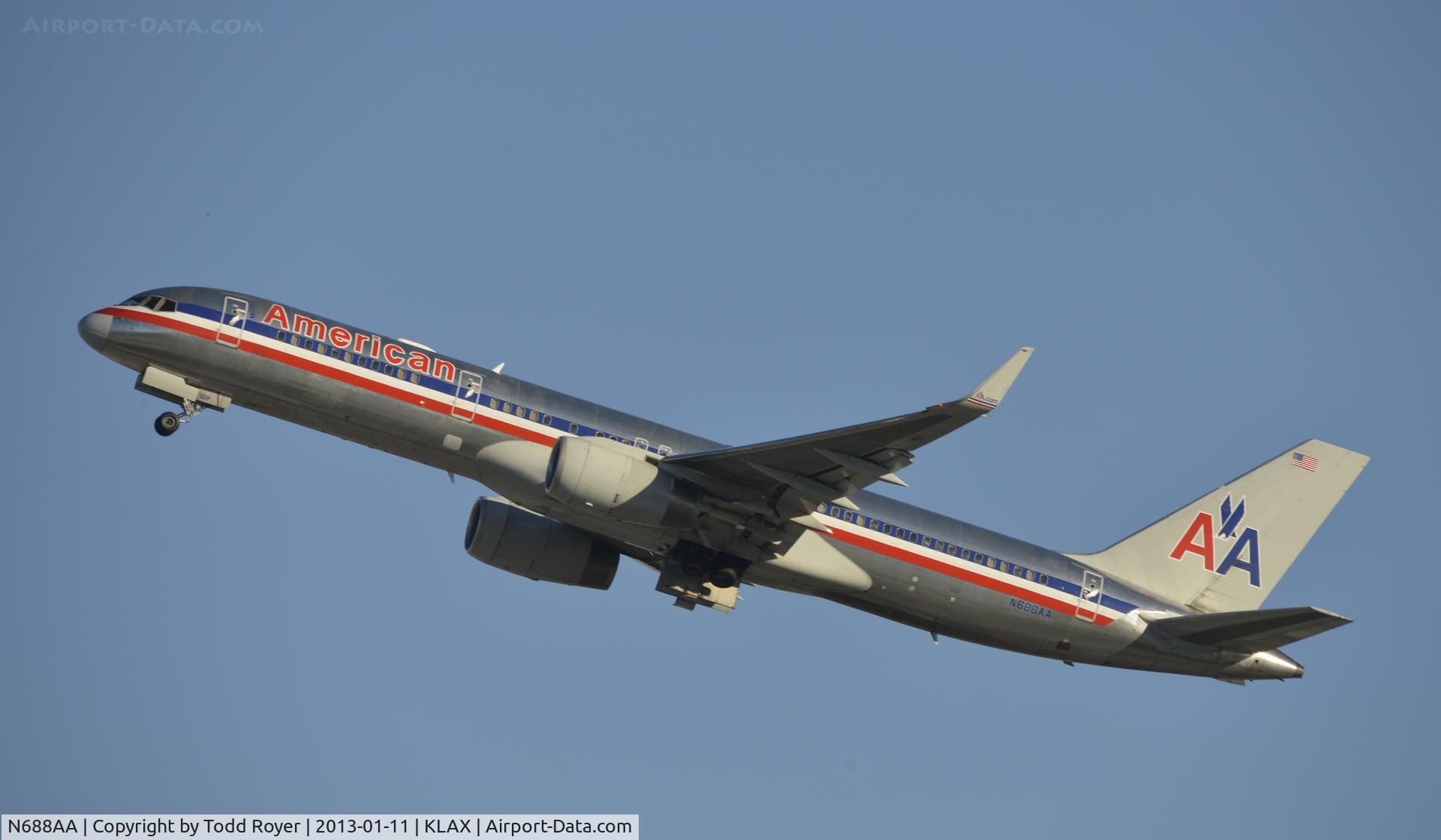N688AA, 1993 Boeing 757-223 C/N 25730, Departing LAX