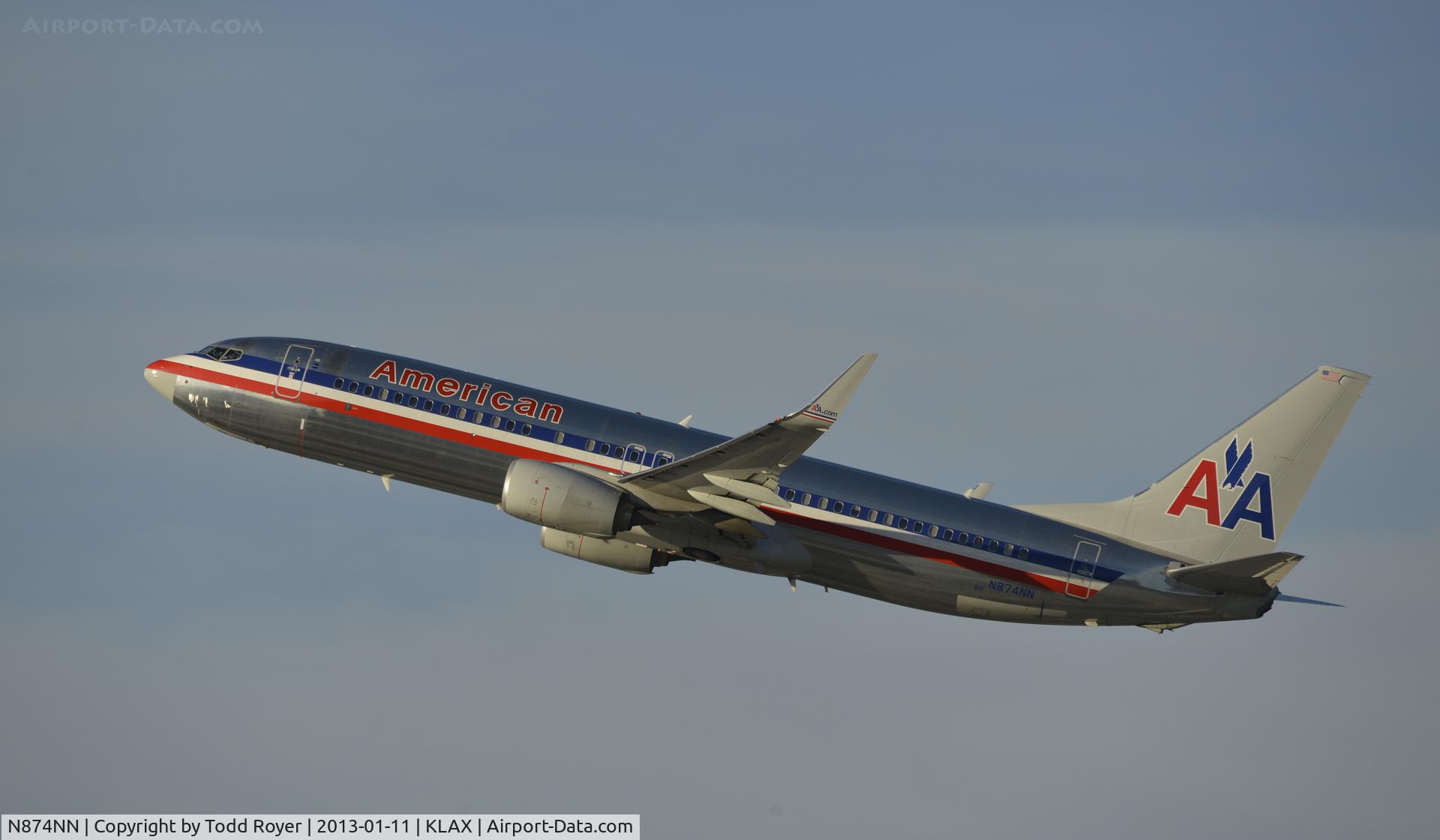 N874NN, 2011 Boeing 737-823 C/N 31129, Departing LAX