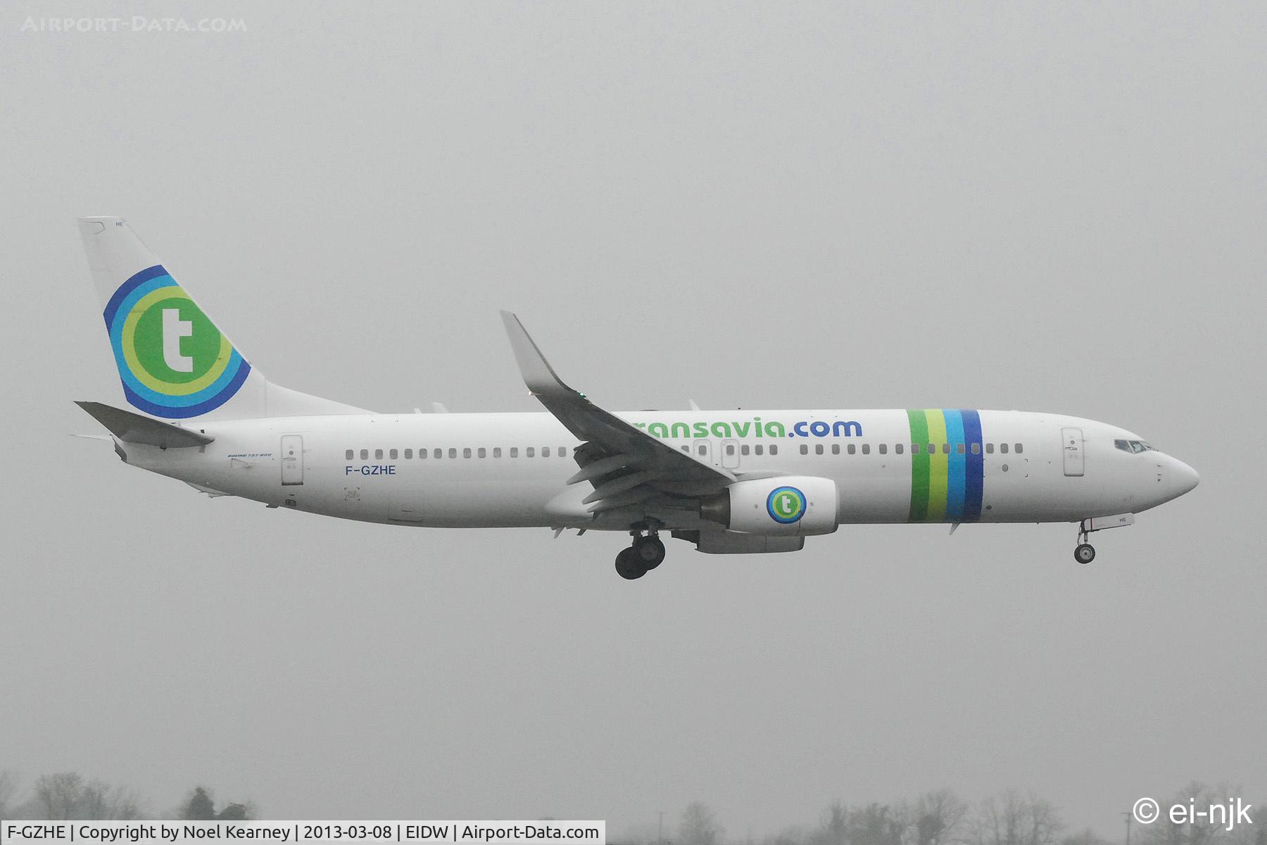 F-GZHE, 2008 Boeing 737-8K2 C/N 29678, Landing Rwy 10 at Dublin, bringing in French rugby supporters.