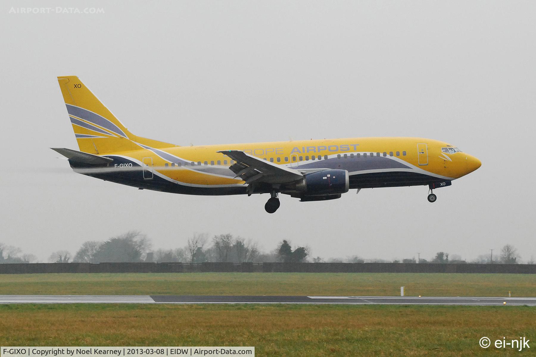 F-GIXO, 1988 Boeing 737-3Q8CF C/N 24132, Landing Rwy 10 at Dublin, bringing in French rugby supporters.