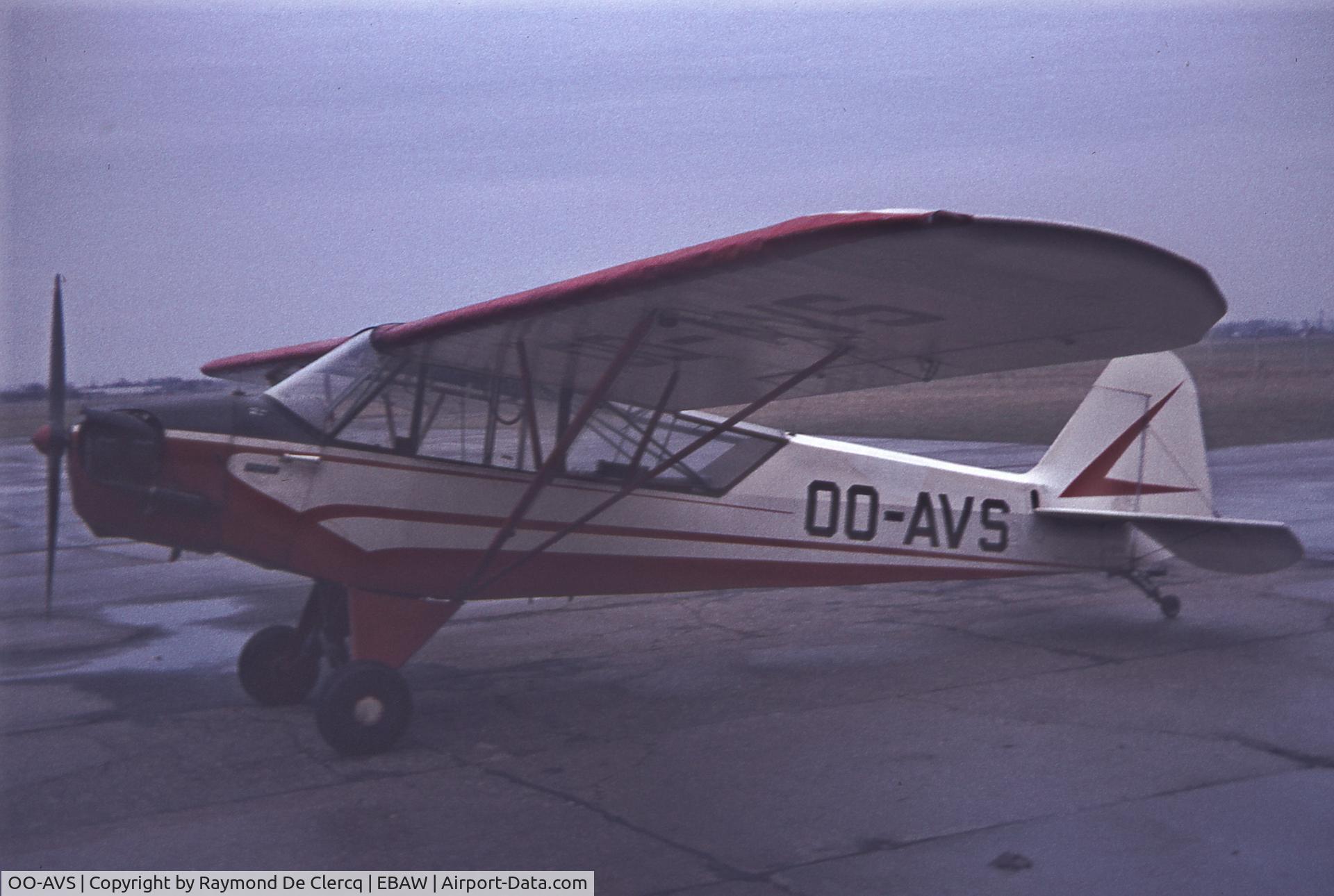 OO-AVS, 1944 Piper L-4J Grasshopper (J3C-65D) C/N 12429, 1944 Piper L-4J