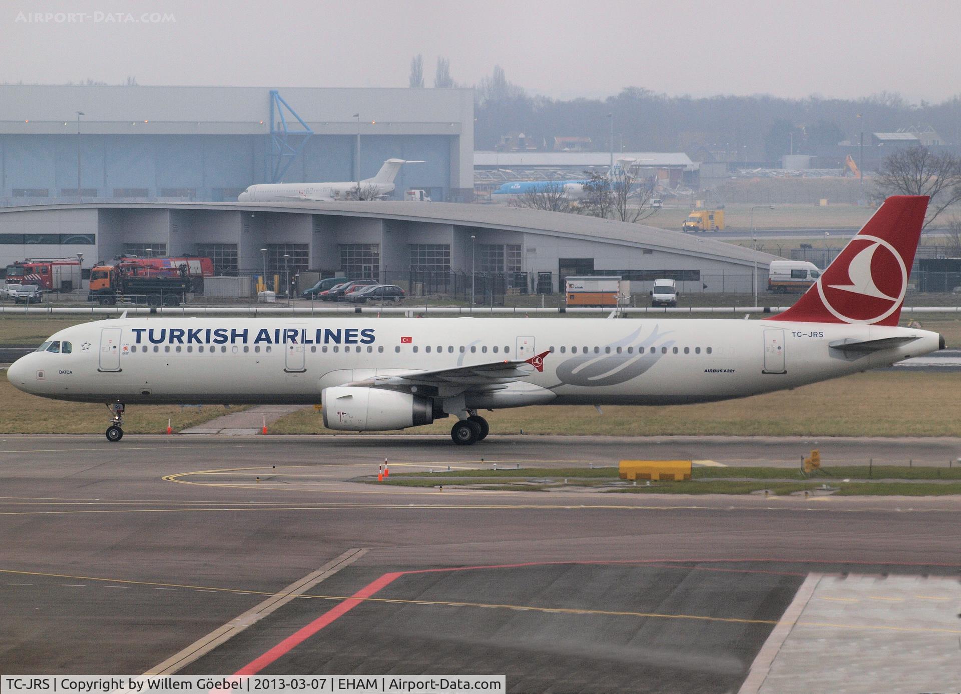 TC-JRS, 2011 Airbus A321-231 C/N 4761, Taxi to the gate of Schiphol Airport