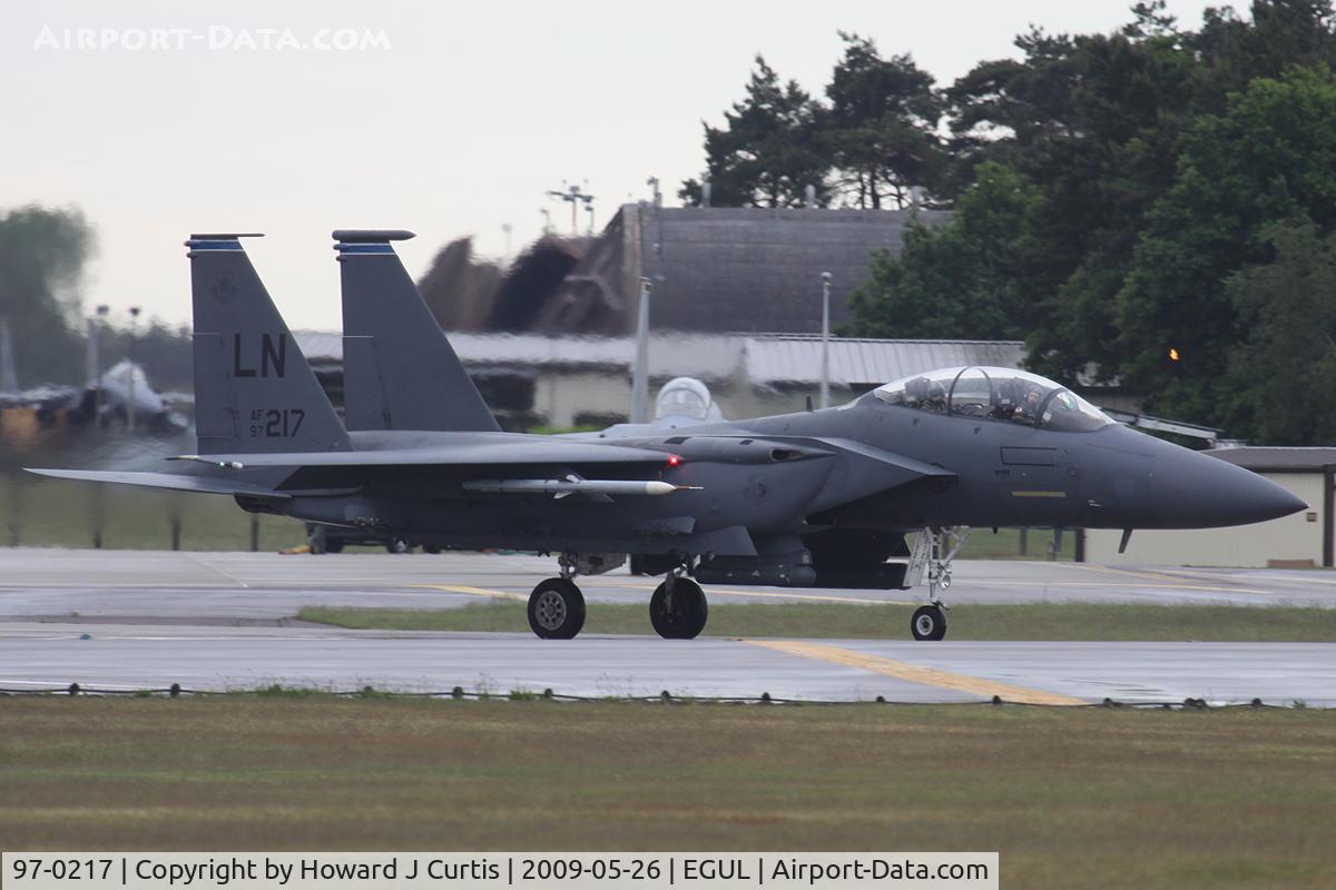 97-0217, 1997 McDonnell Douglas F-15E Strike Eagle C/N 1355/E216, Operated by 492nd FS/48th FW, USAFE. Getting ready to depart.