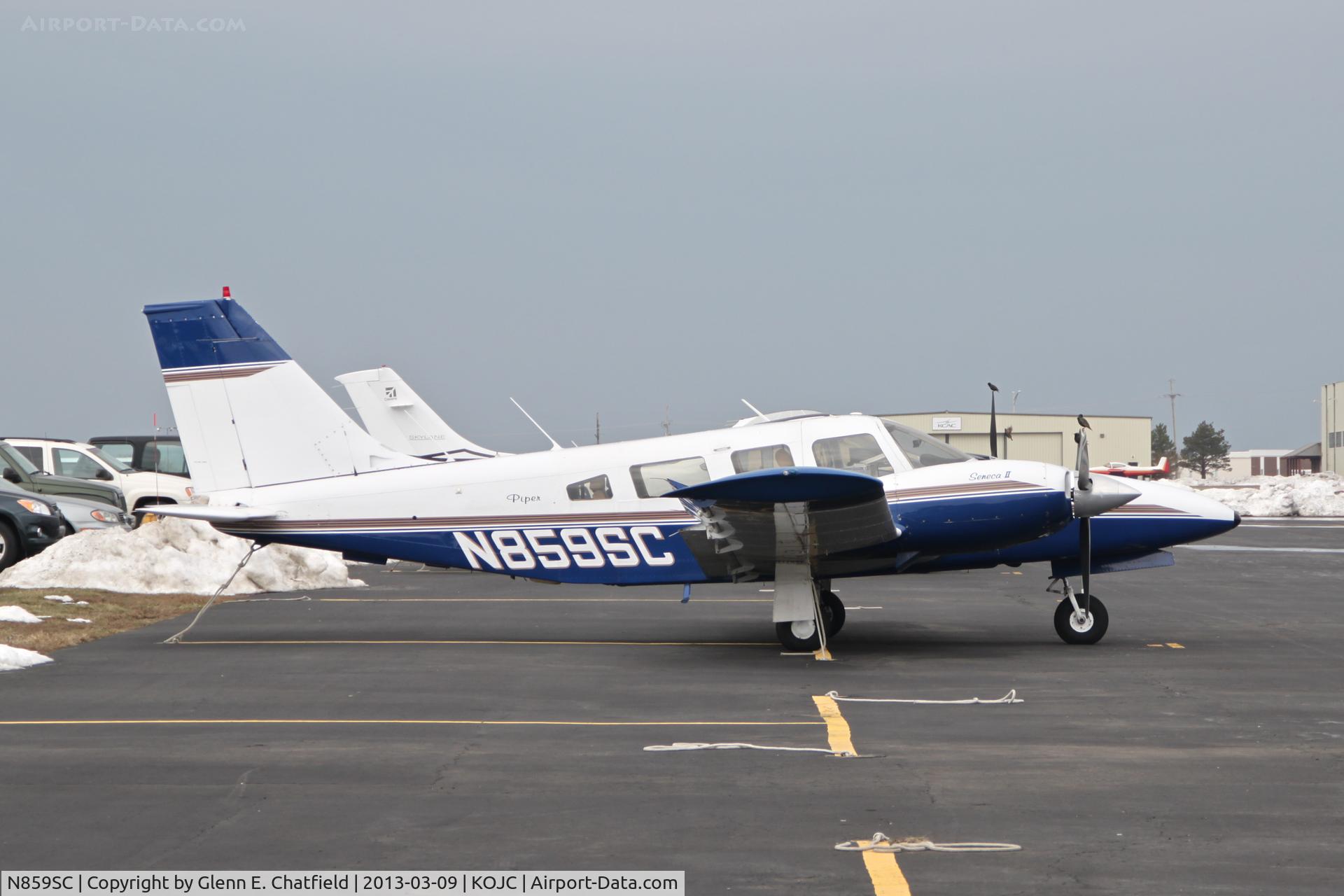 N859SC, 1980 Piper PA-34-200T C/N 34-8070303, Clean machine for being 30 years old