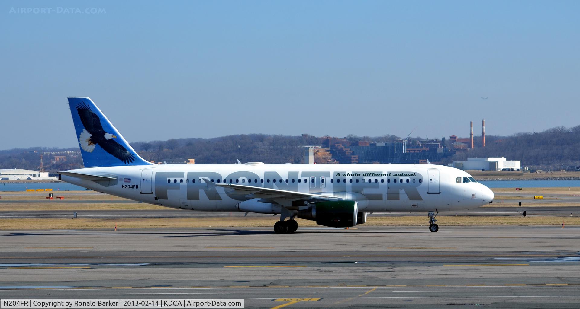 N204FR, 2004 Airbus A320-214 C/N 2325, Taxi DCA