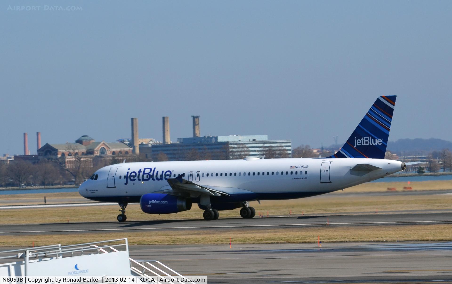 N805JB, 2012 Airbus A320-232 C/N 5148, Takeoff DCA