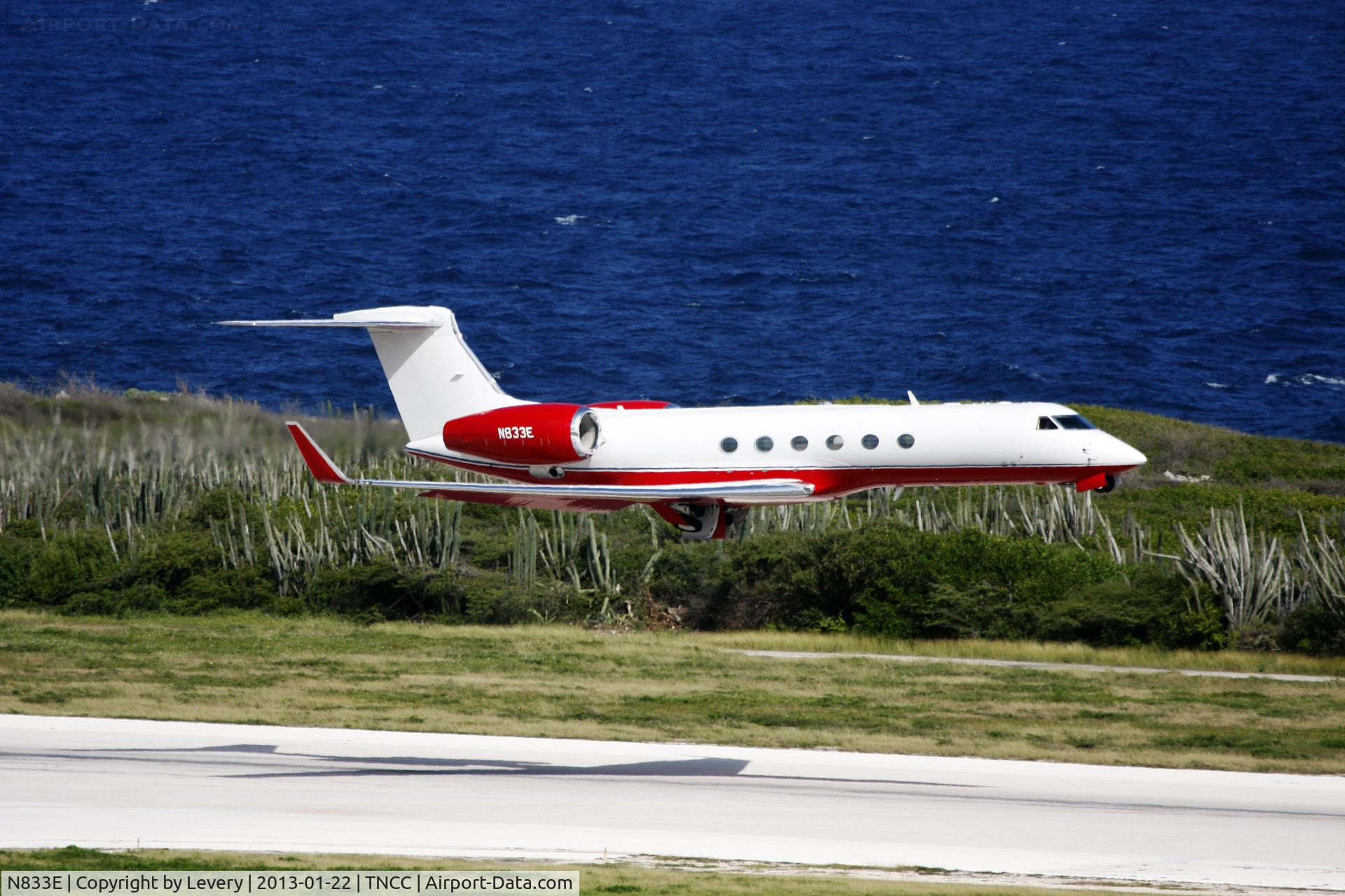 N833E, 1998 Gulfstream Aerospace G-V C/N 557, Sweet!!