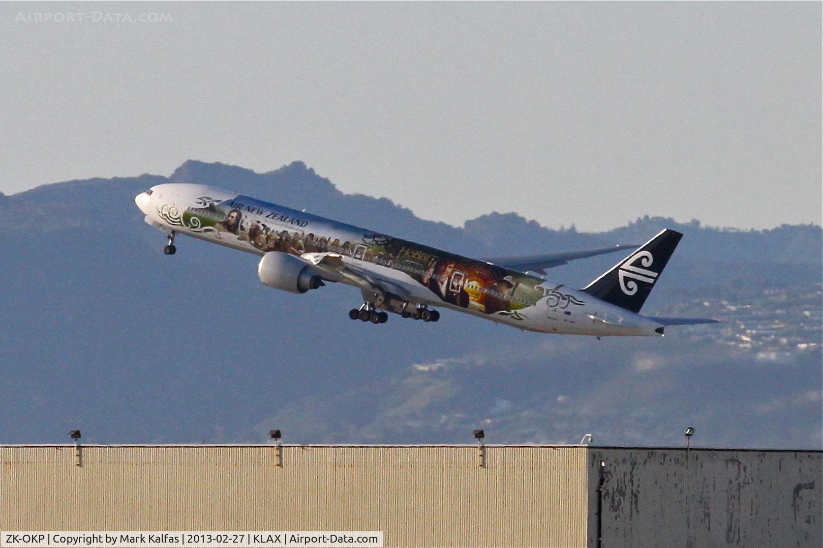ZK-OKP, 2011 Boeing 777-306/ER C/N 39041, Air New Zealand Boeing 777-319ER, ZK-OKP 