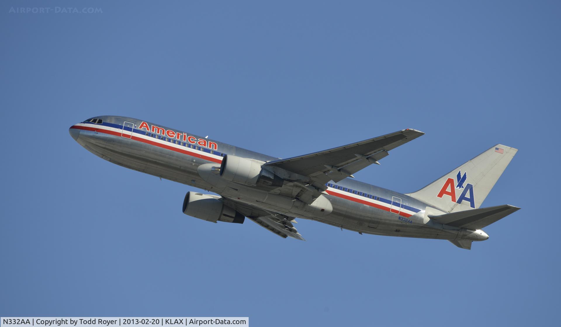 N332AA, 1987 Boeing 767-223 C/N 22331, Departing LAX