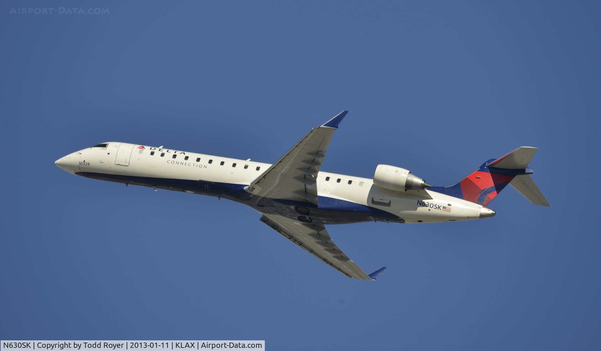 N630SK, 2011 Bombardier CRJ-700 (CL-600-2C10) Regional Jet C/N 10328, Departing LAX