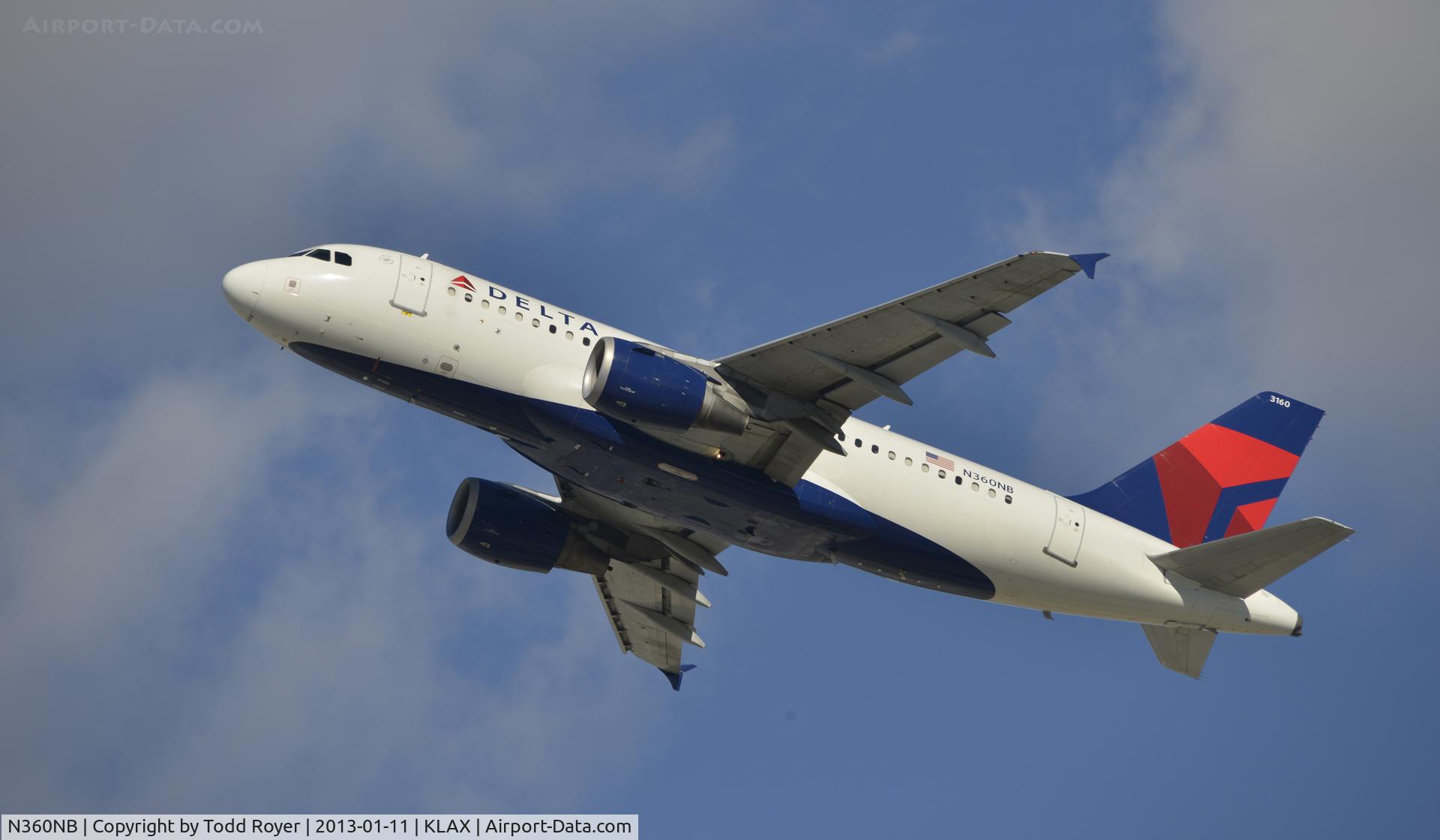N360NB, 2003 Airbus A319-114 C/N 1959, Departing LAX