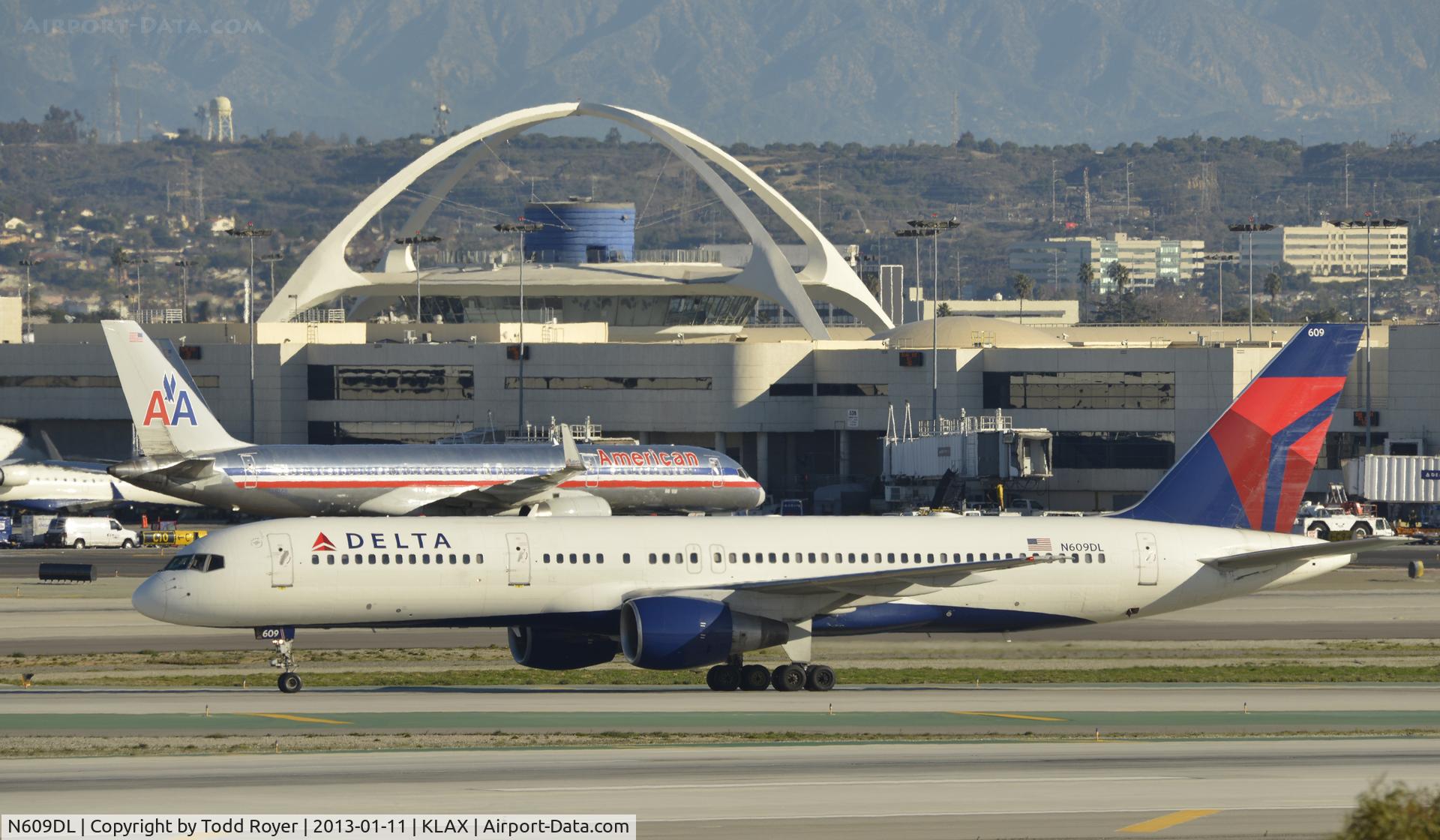 N609DL, 1985 Boeing 757-232 C/N 22816, Taxiing to gate at LAX