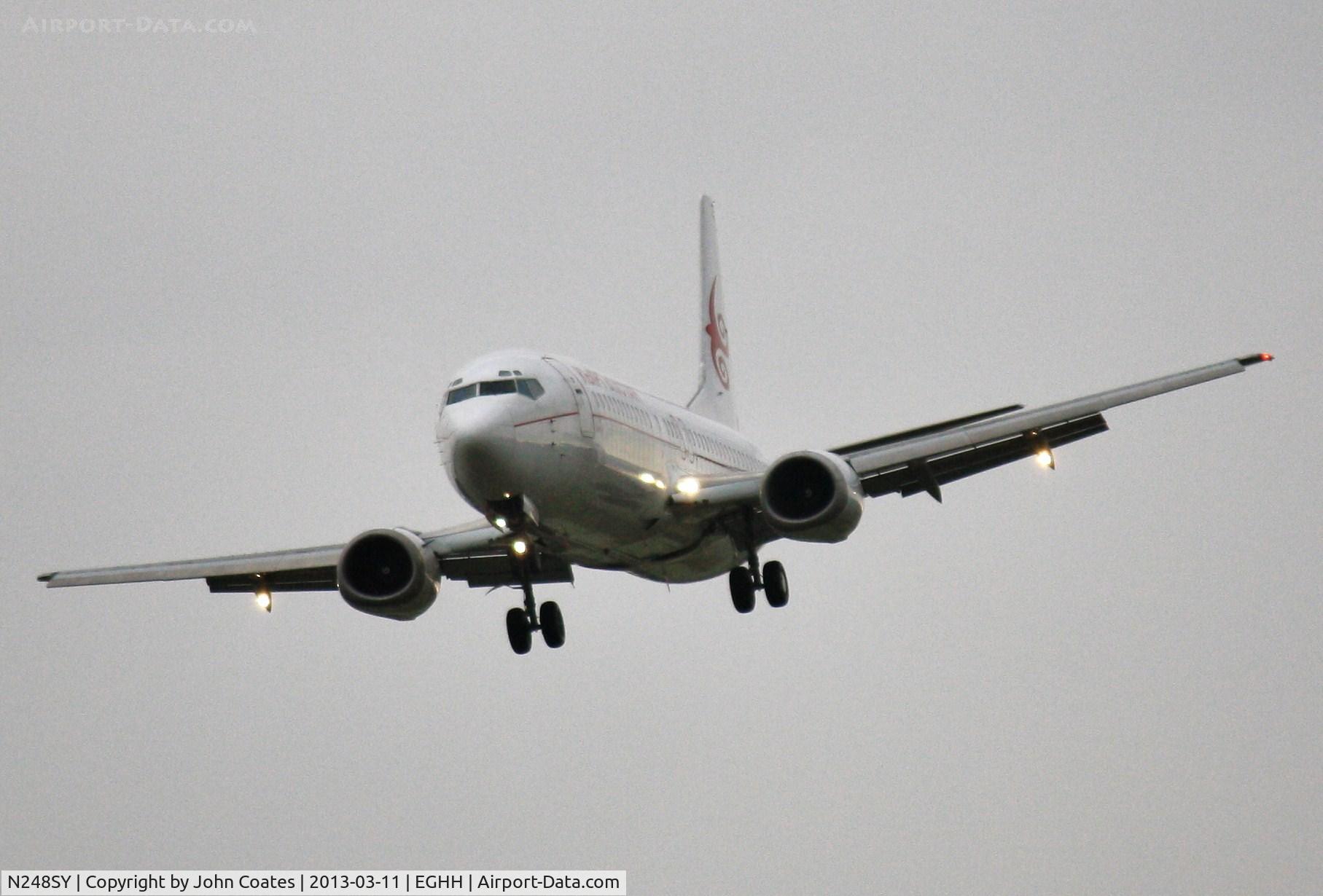 N248SY, 1991 Boeing 737-476 C/N 24438, Arriving for repaint