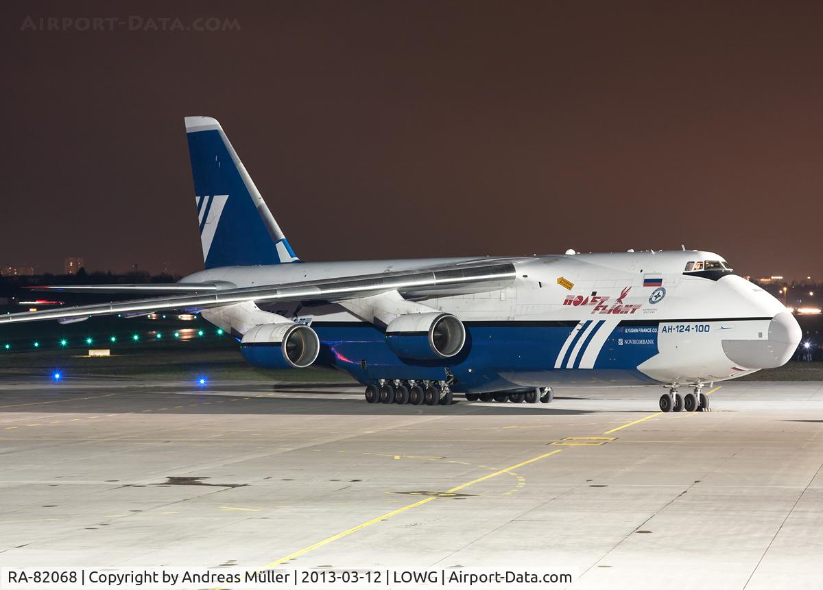 RA-82068, 1993 Antonov An-124-100 Ruslan C/N x770051359127, Polet cargo flight.