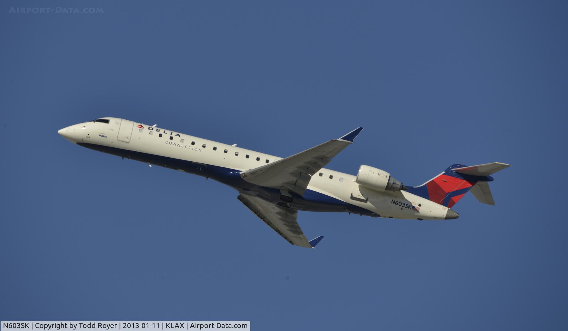 N603SK, 2006 Bombardier CRJ-702 (CL-600-2C10) Regional Jet C/N 10248, Departing LAX