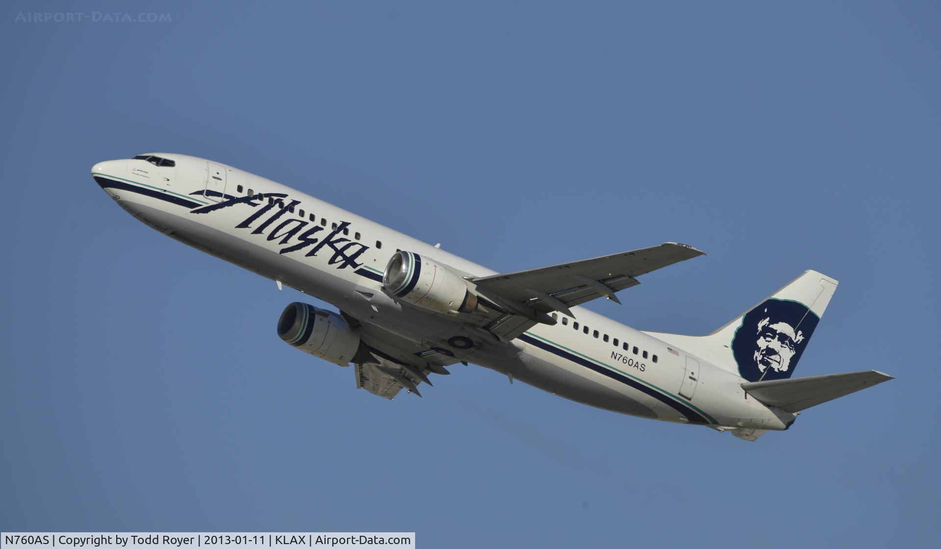 N760AS, 1992 Boeing 737-4Q8 C/N 25098, Departing LAX