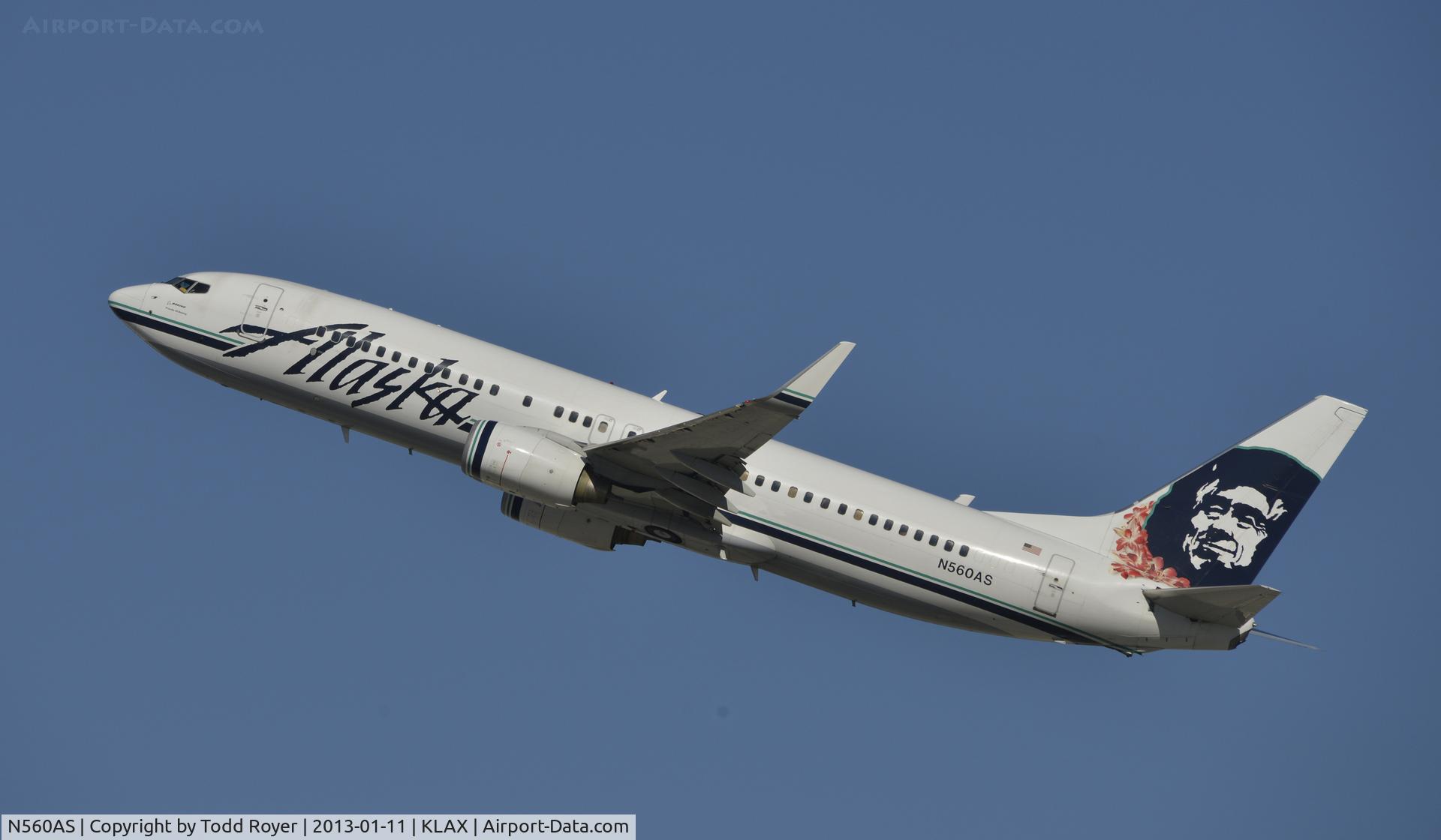 N560AS, 2006 Boeing 737-890 C/N 35179, Departing LAX