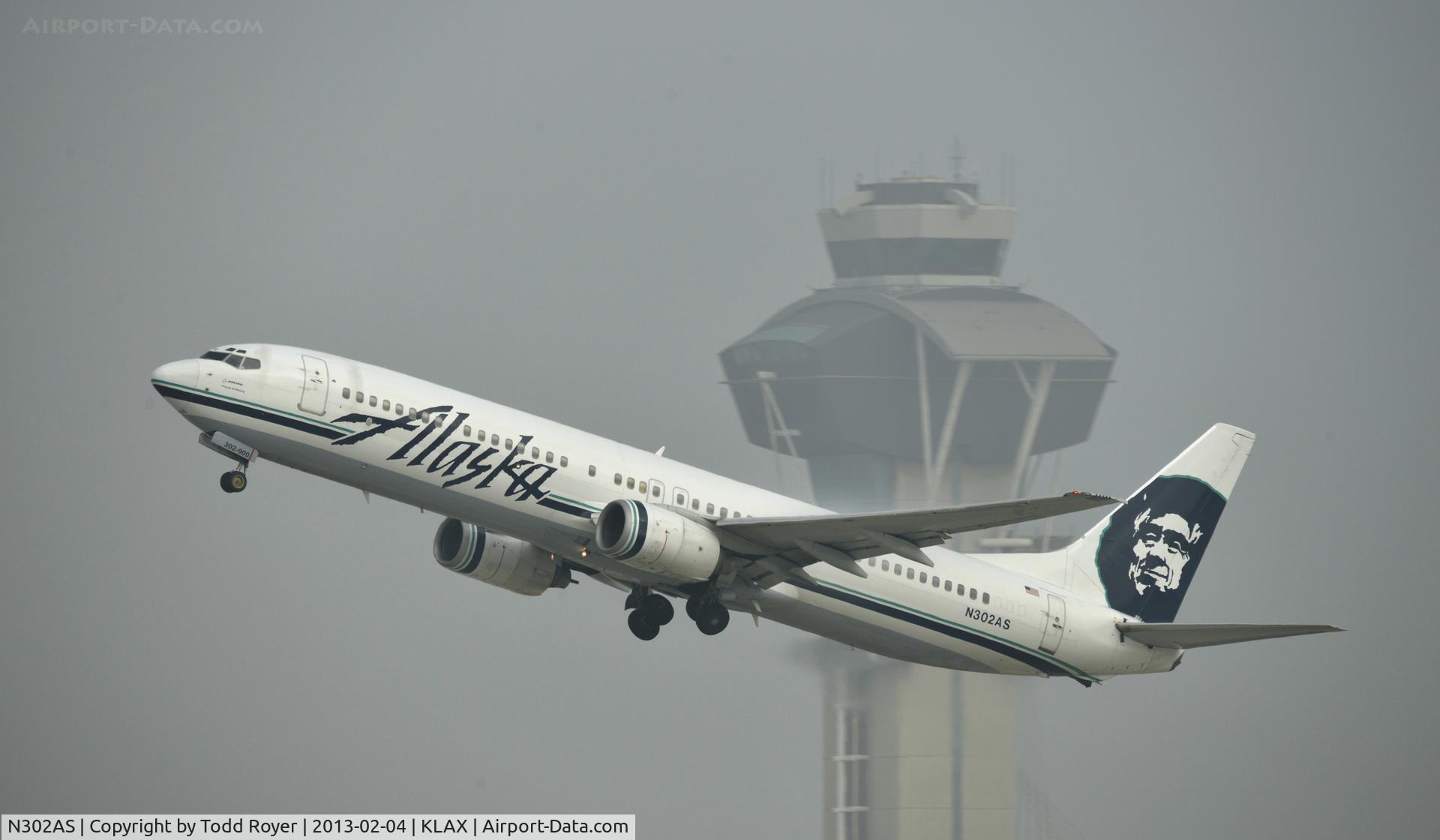 N302AS, 2003 Boeing 737-990 C/N 30017, Departing LAX
