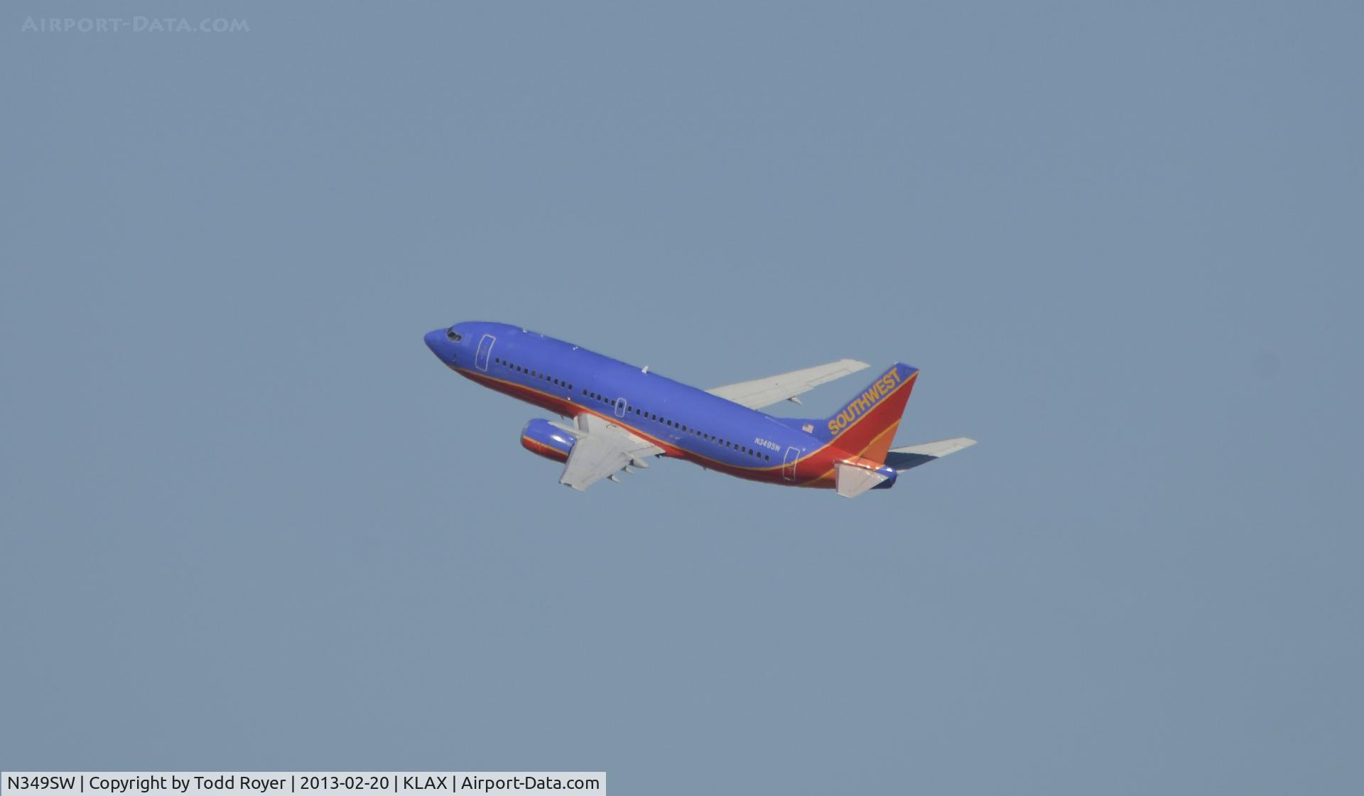 N349SW, 1989 Boeing 737-3H4 C/N 24408, Departing LAX
