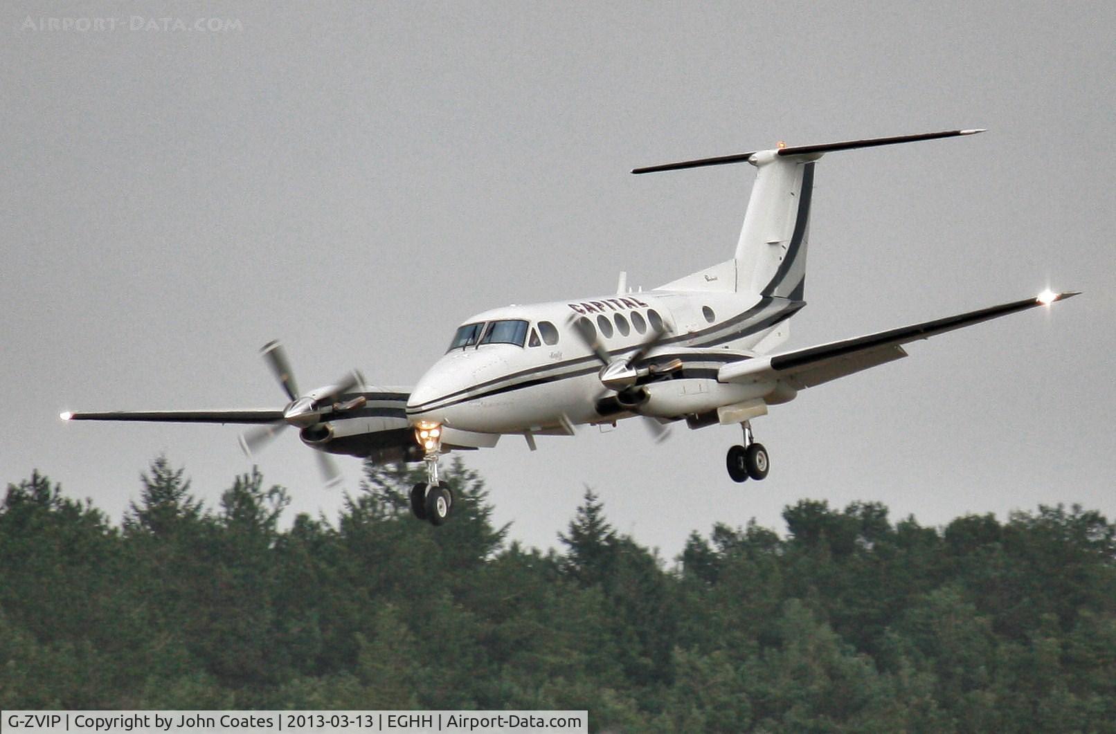 G-ZVIP, 1975 Beech 200 Super King Air C/N BB-108, Steep approach to runway 26