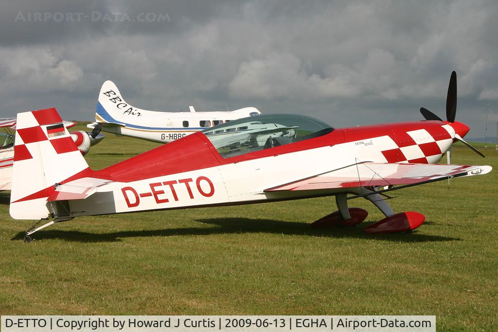D-ETTO, 2004 Extra EA-300L C/N 1174, Privately owned.