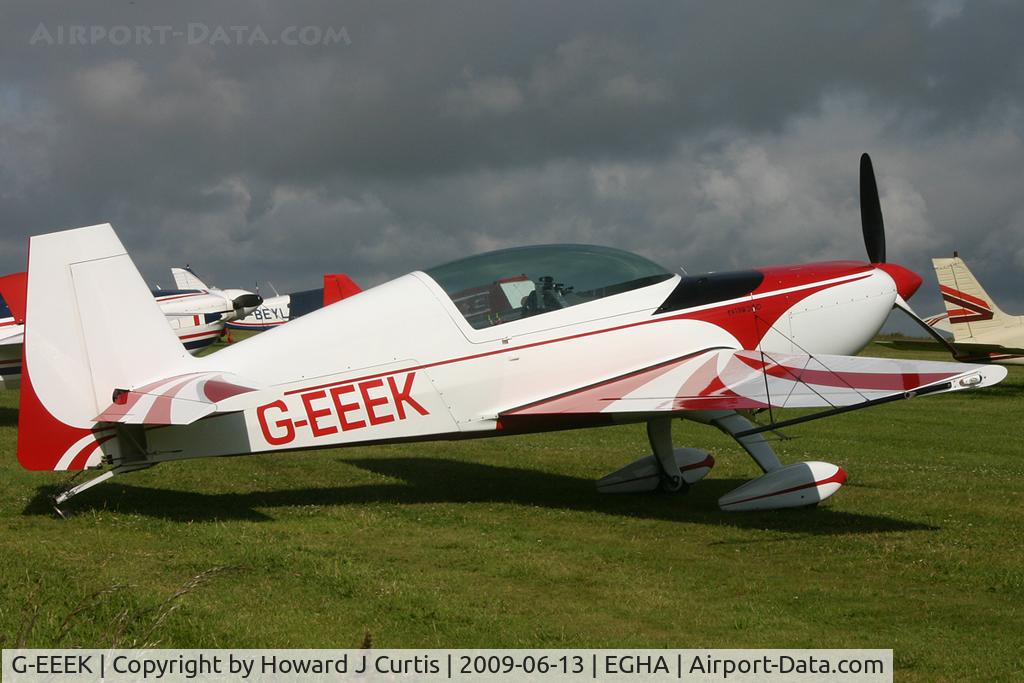 G-EEEK, 2006 Extra EA-300/200 C/N 1034, Privately owned.