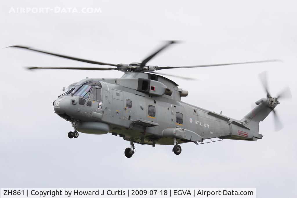 ZH861, AgustaWestland EH-101 Merlin HM.1 C/N 50168/RN41, At RIAT 2009. Coded 84.