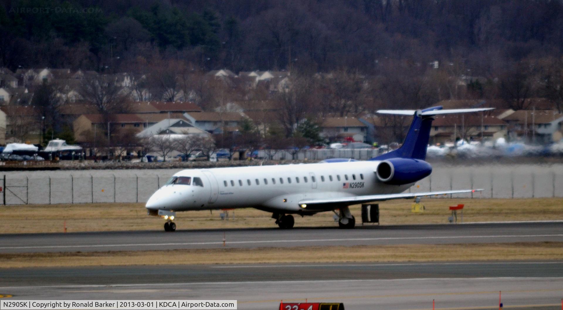 N290SK, 2001 Embraer ERJ-145LR (EMB-145LR) C/N 145474, Number one for Takeoff DCA