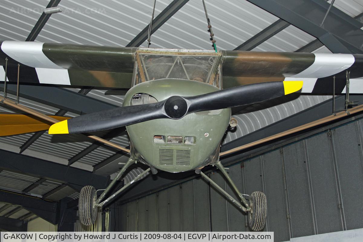 G-AKOW, 1945 Taylorcraft J Auster 5 C/N 1579, On display at the Museum of Army Flying. Painted as TJ569.