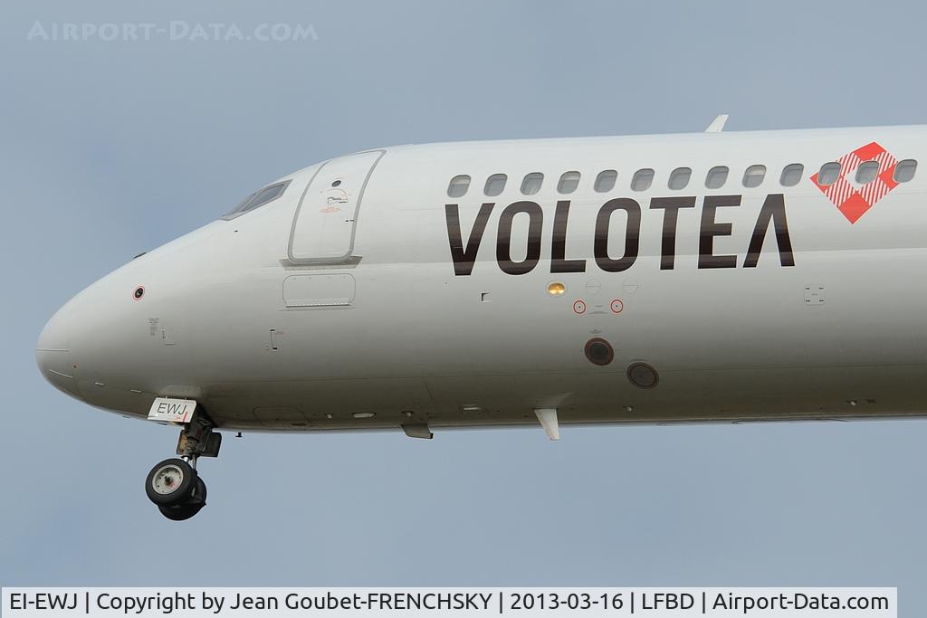 EI-EWJ, 2003 Boeing 717-2BL C/N 55171/5121, VOLOTEA landing 23, V72405 from AJACCIO