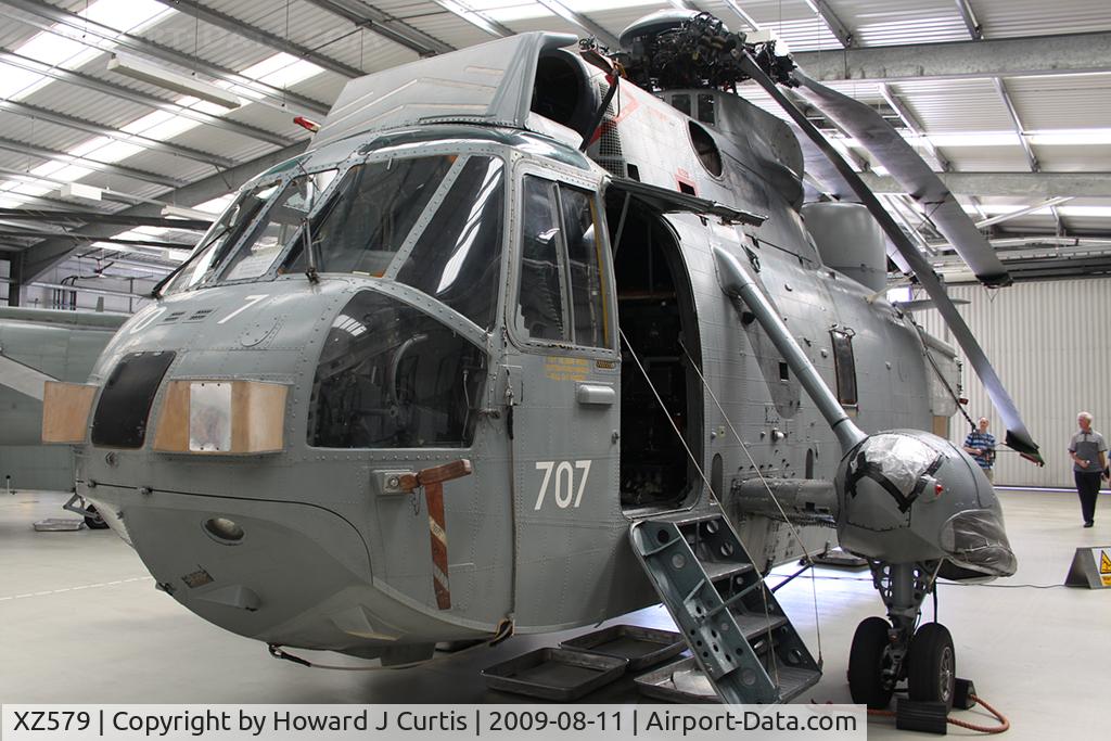 XZ579, 1977 Westland Sea King HAS.6 C/N WA847, At the Air Engineering & Survival School, Gosport, Hampshire. Coded 707.
