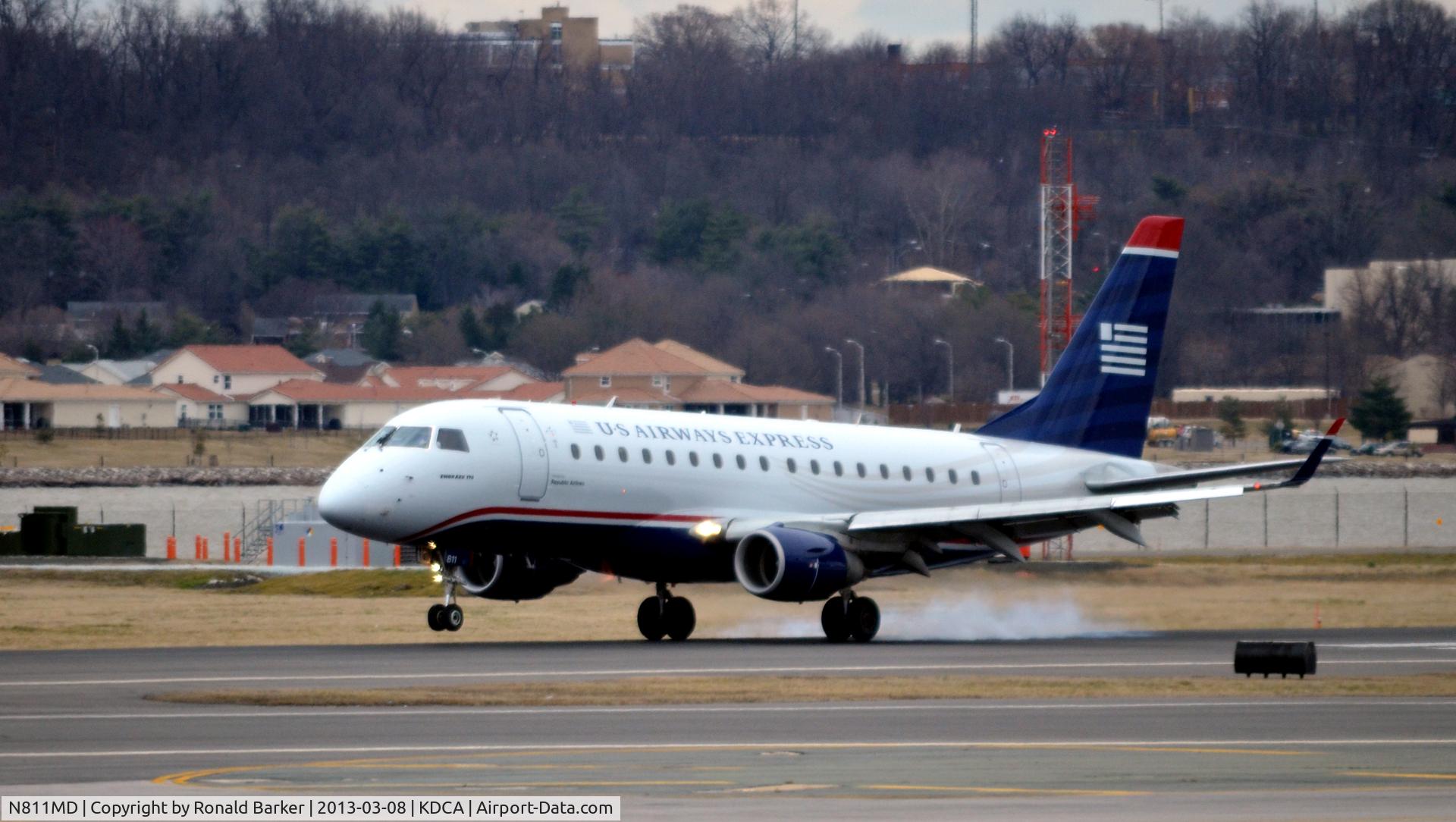 N811MD, 2004 Embraer 170SU (ERJ-170-100SU) C/N 17000028, Landing touchdown  DCA