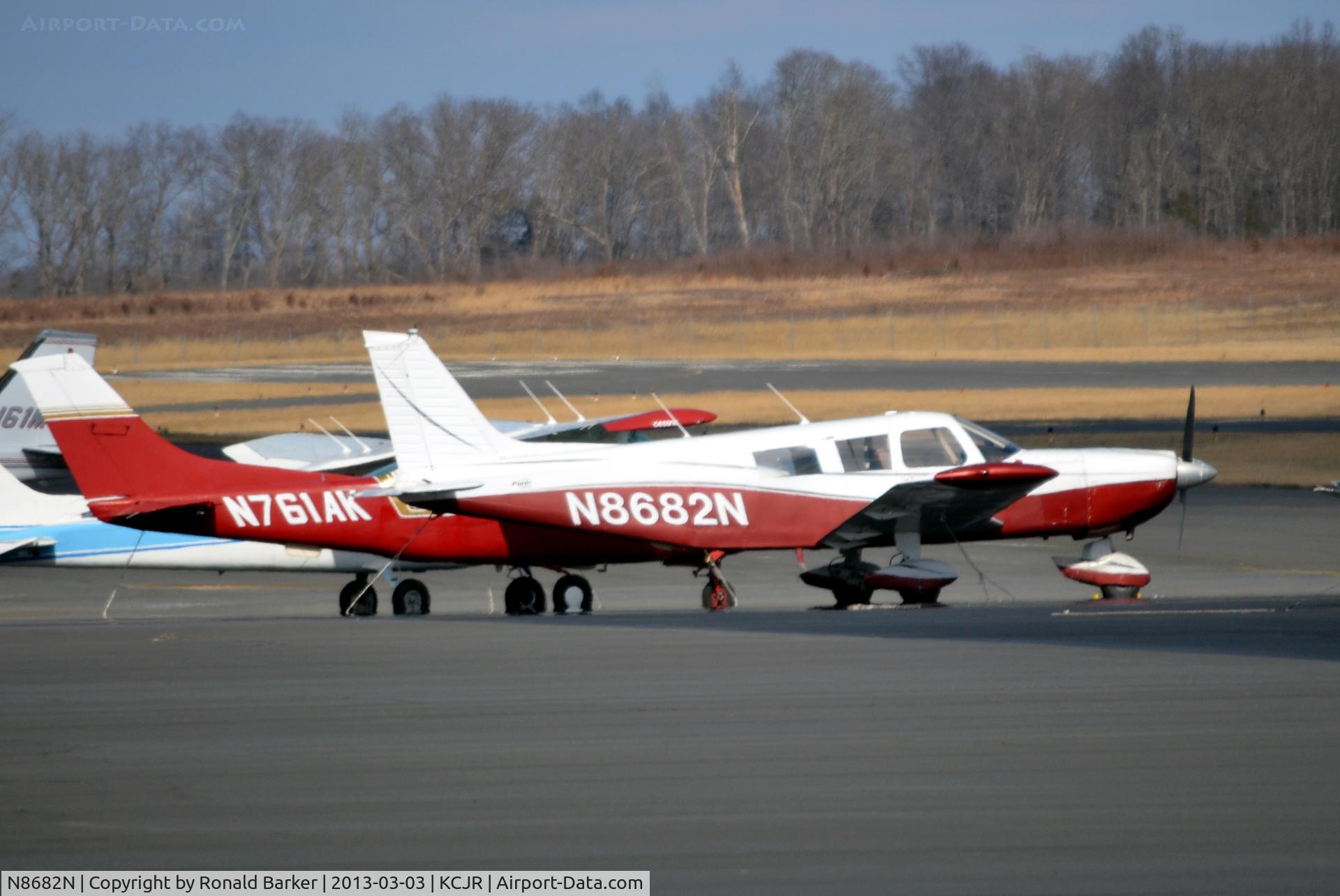 N8682N, 1971 Piper PA-32-300 Cherokee Six C/N 32-7240025, N761AK in the background