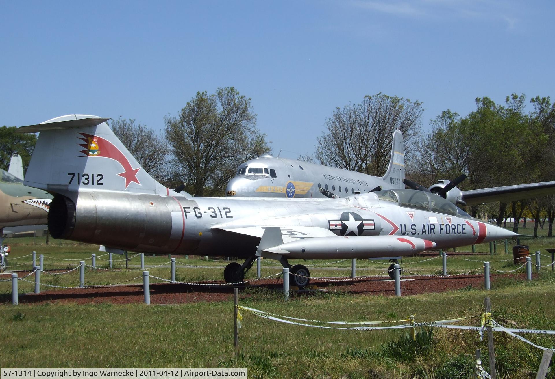 57-1314, 1957 Lockheed F-104D Starfighter C/N 483-5026, Lockheed F-104D Starfighter at the Castle Air Museum, Atwater CA