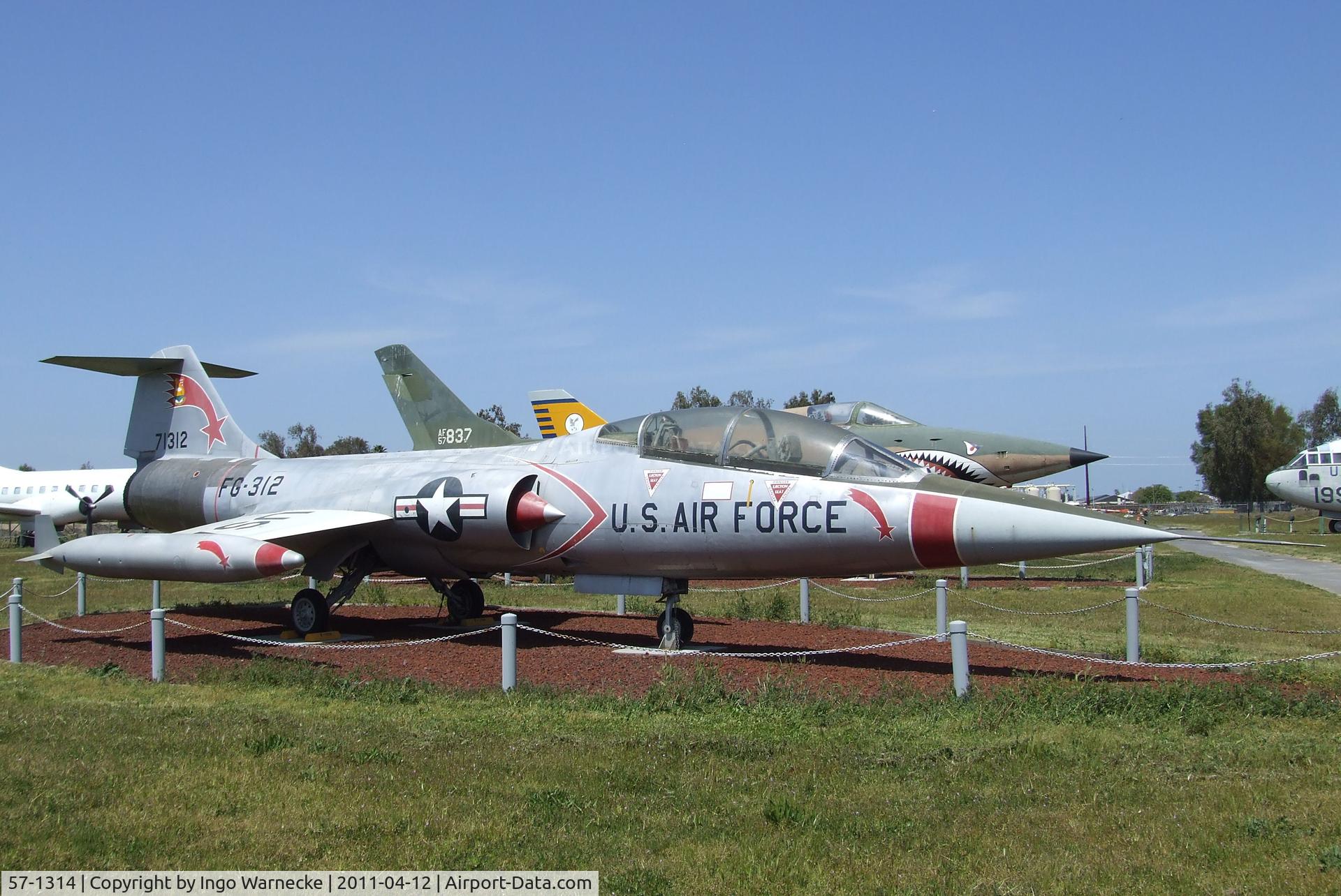 57-1314, 1957 Lockheed F-104D Starfighter C/N 483-5026, Lockheed F-104D Starfighter at the Castle Air Museum, Atwater CA