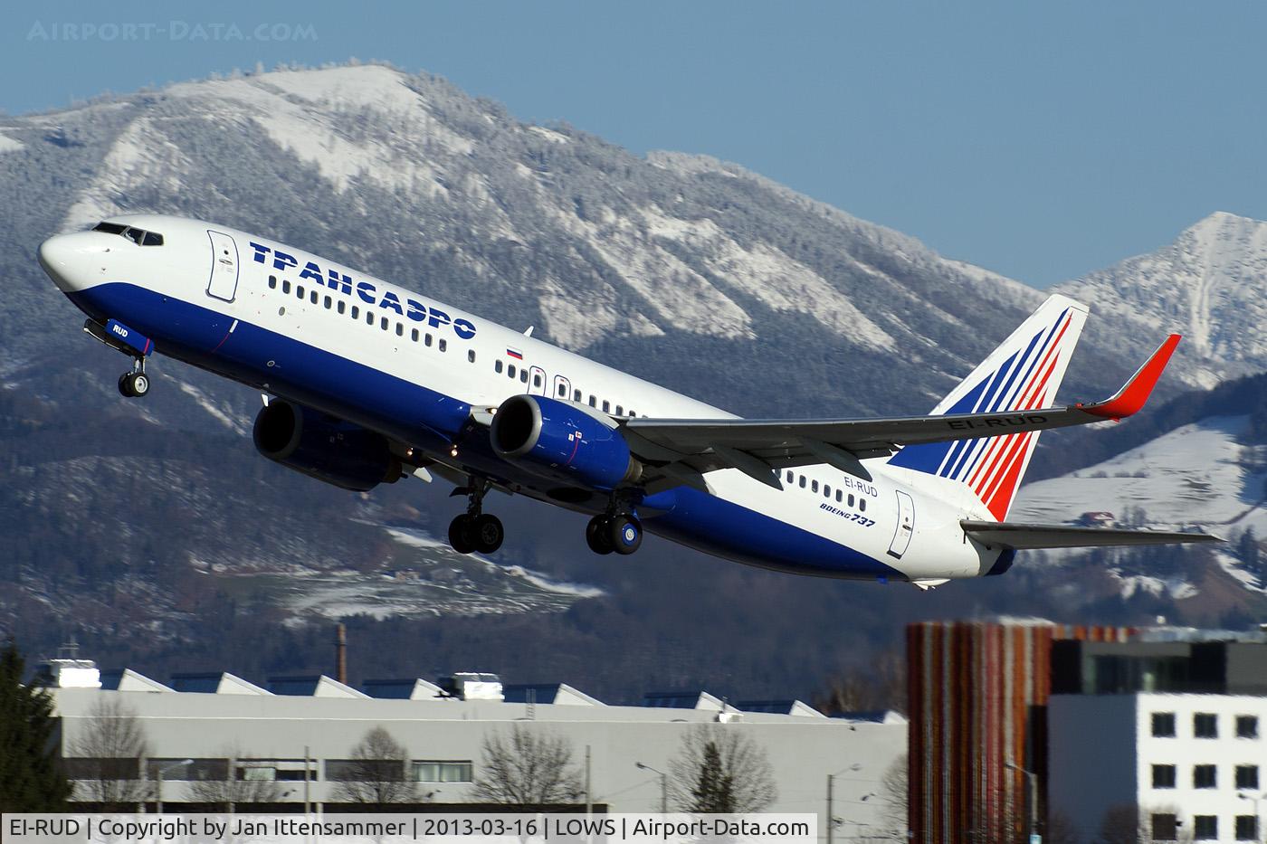 EI-RUD, 2001 Boeing 737-86R C/N 30495, EI-RUD @ LOWS