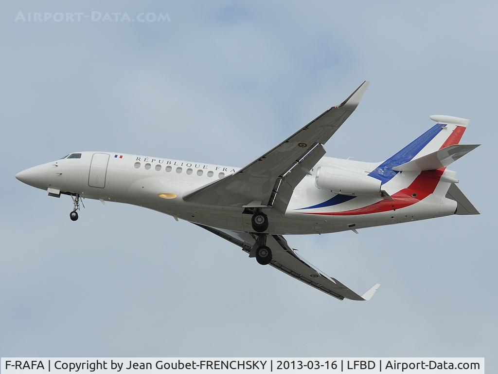 F-RAFA, 2009 Dassault Falcon 7X C/N 068, COTAM 0001