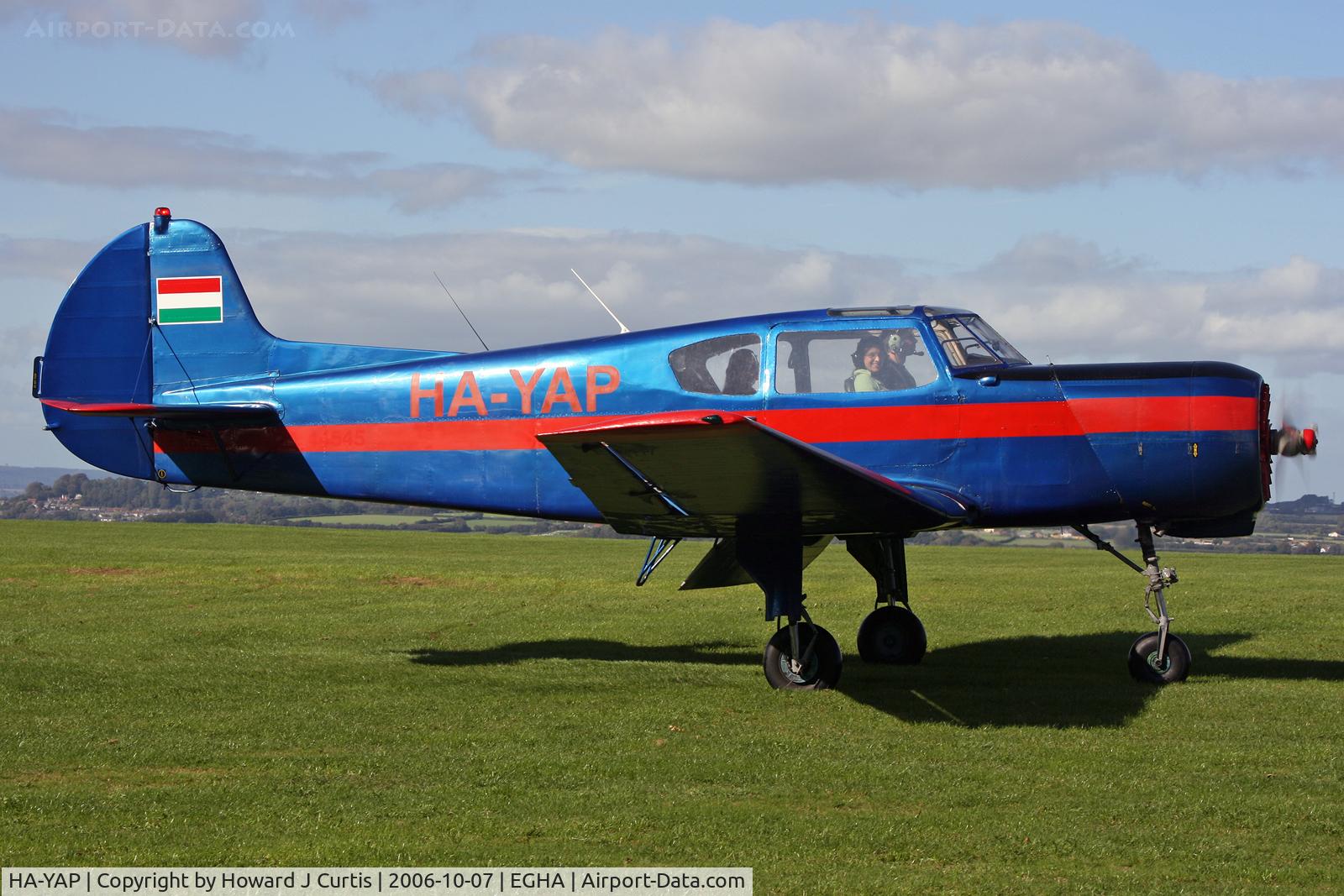 HA-YAP, 1979 Yakovlev Yak-18T C/N 22202034023, Privately owned. A friendly smile!