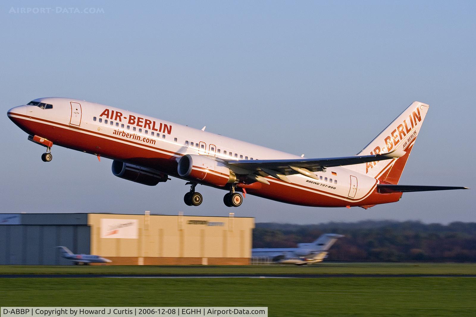 D-ABBP, 2005 Boeing 737-86J C/N 29641, Air Berlin; climbing away.