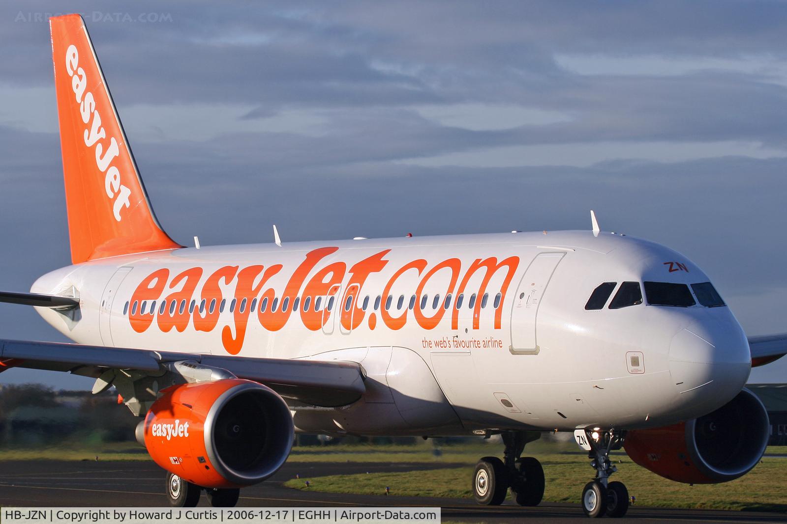 HB-JZN, 2005 Airbus A319-111 C/N 2387, easyJet Switzerland. Taxiing in.